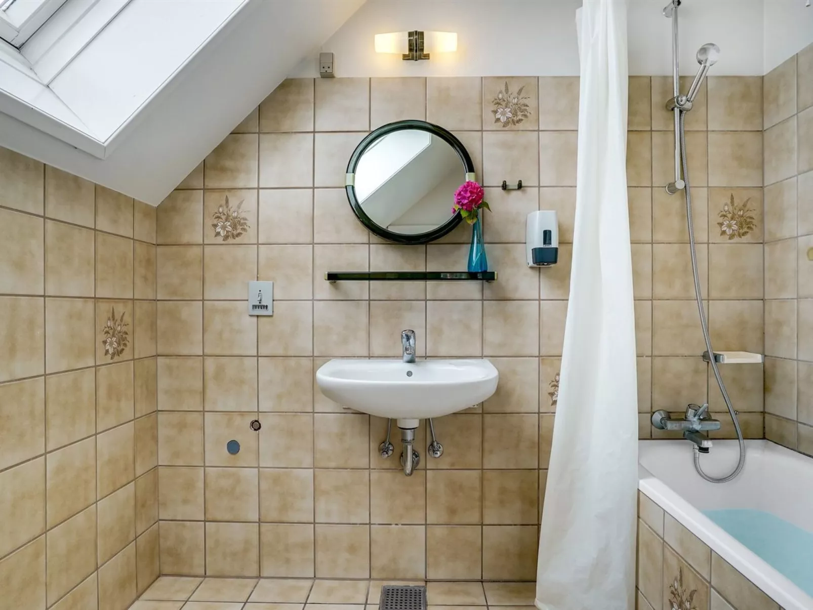 "Rina" - 30m to the fjord-Inside