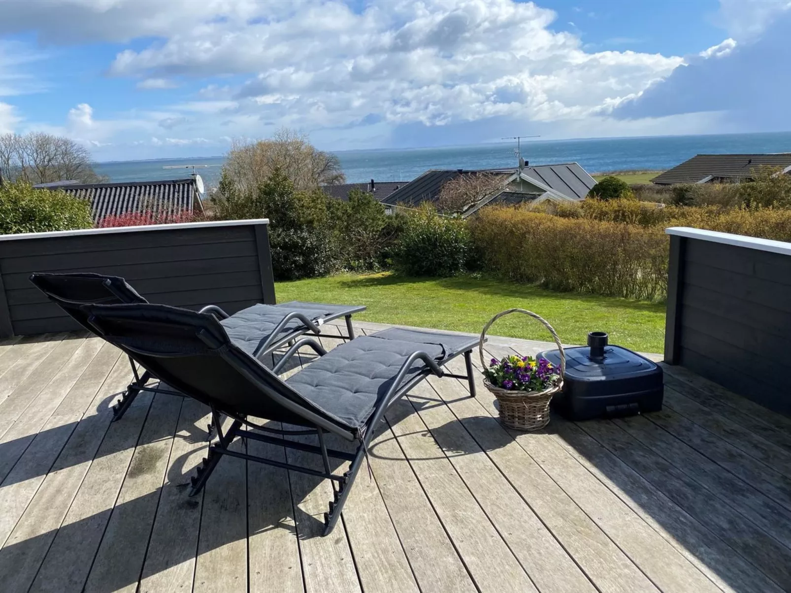 "Hera" - 200m from the sea-Outside