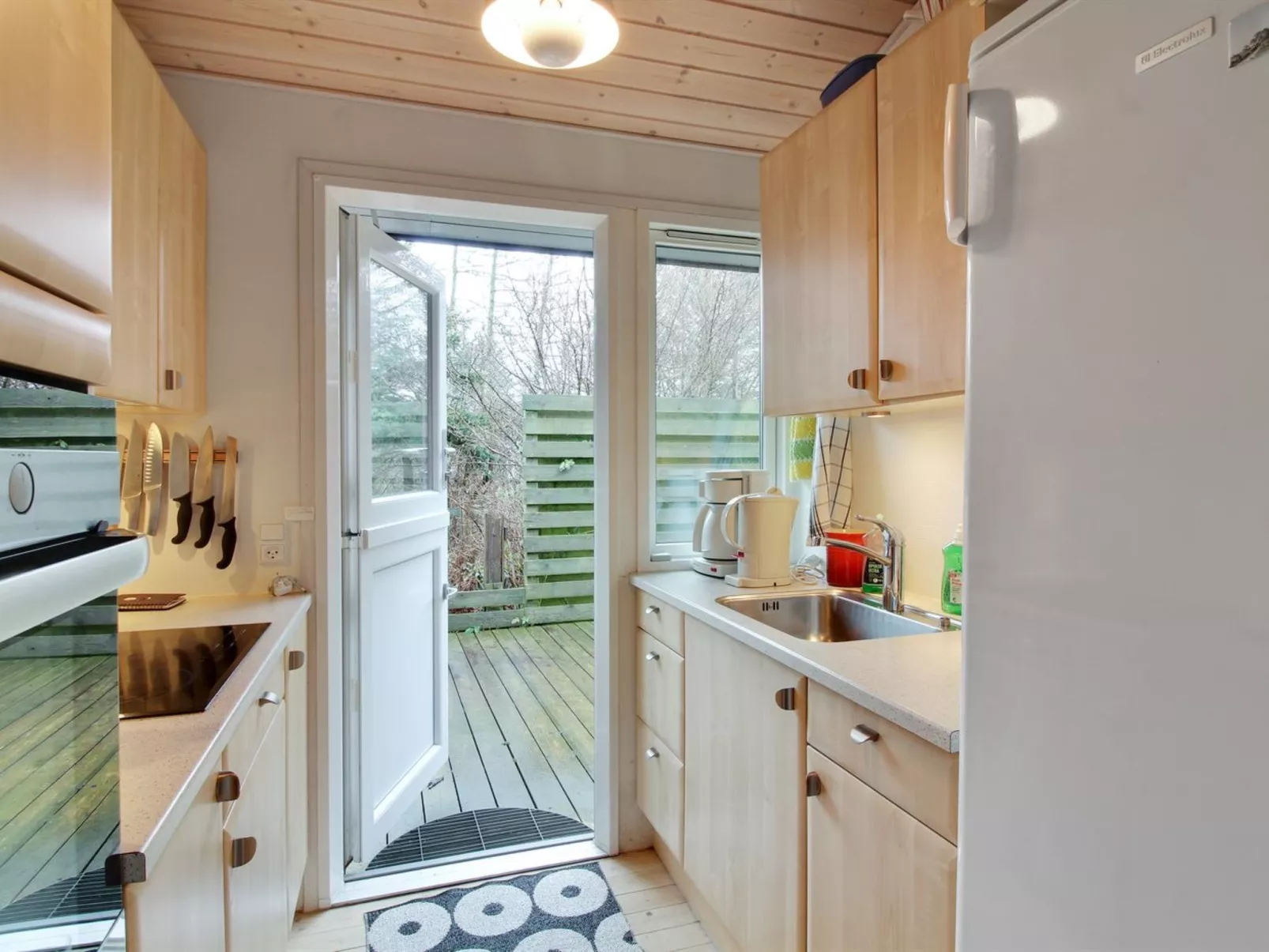 "Leif" - 550m from the sea-Inside