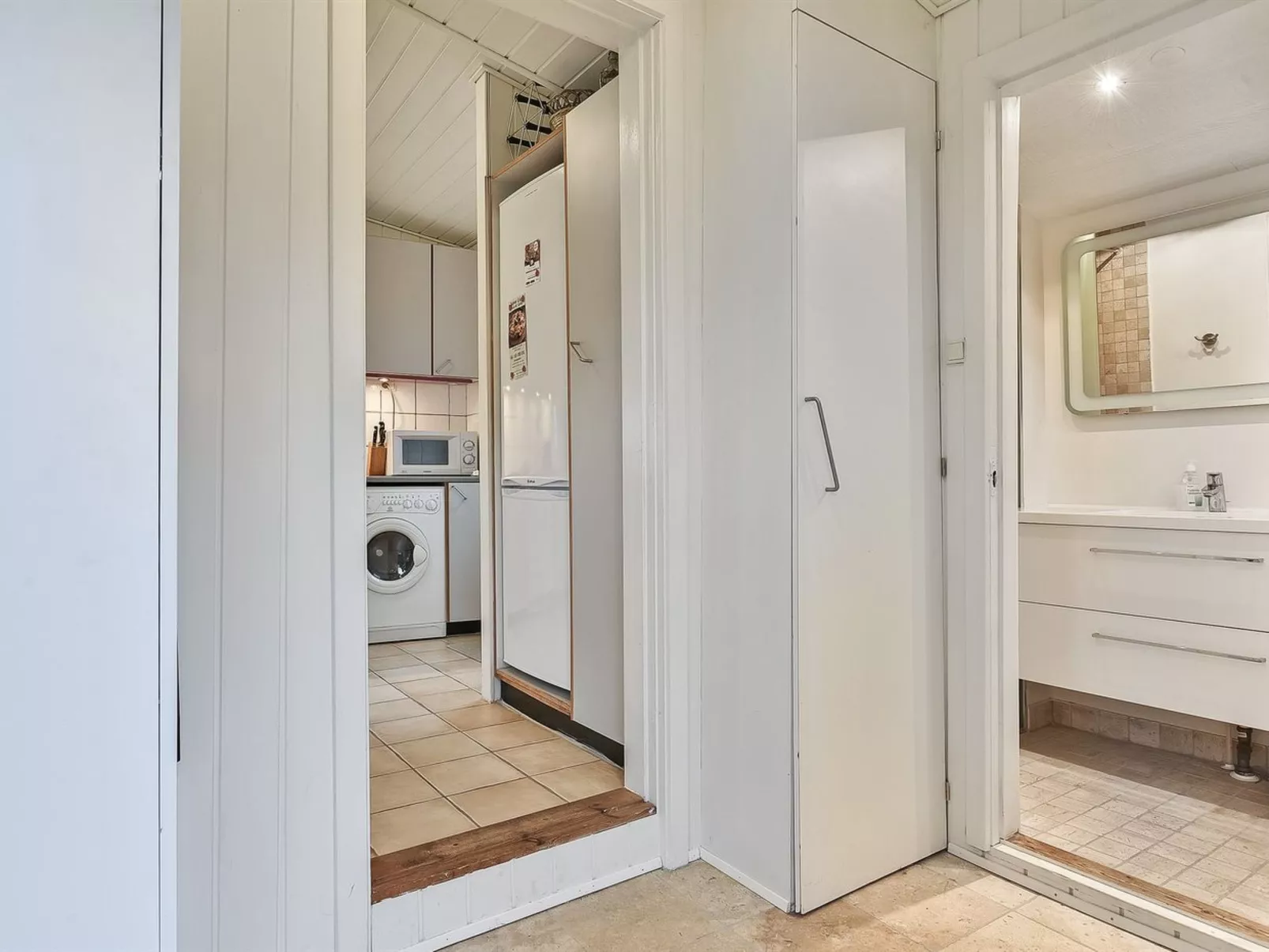 "Viljami" - 20m from the sea-Inside