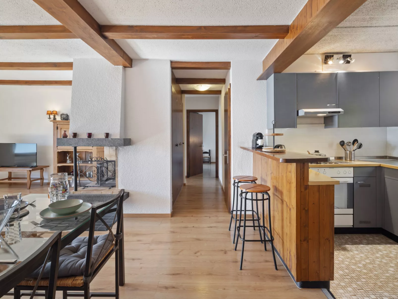 Lisière-Sud A 17-Inside