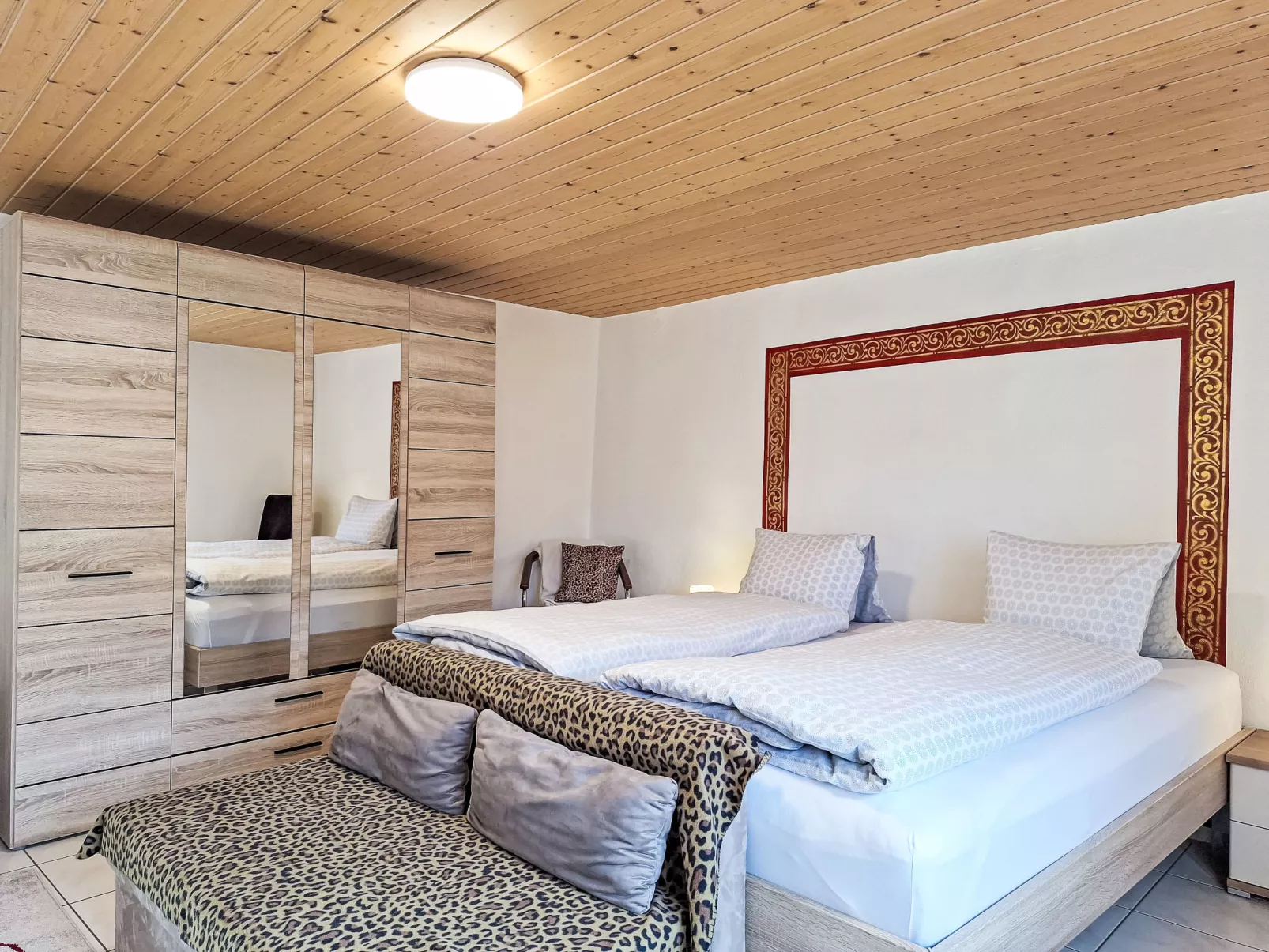 Am Brienzersee-Inside