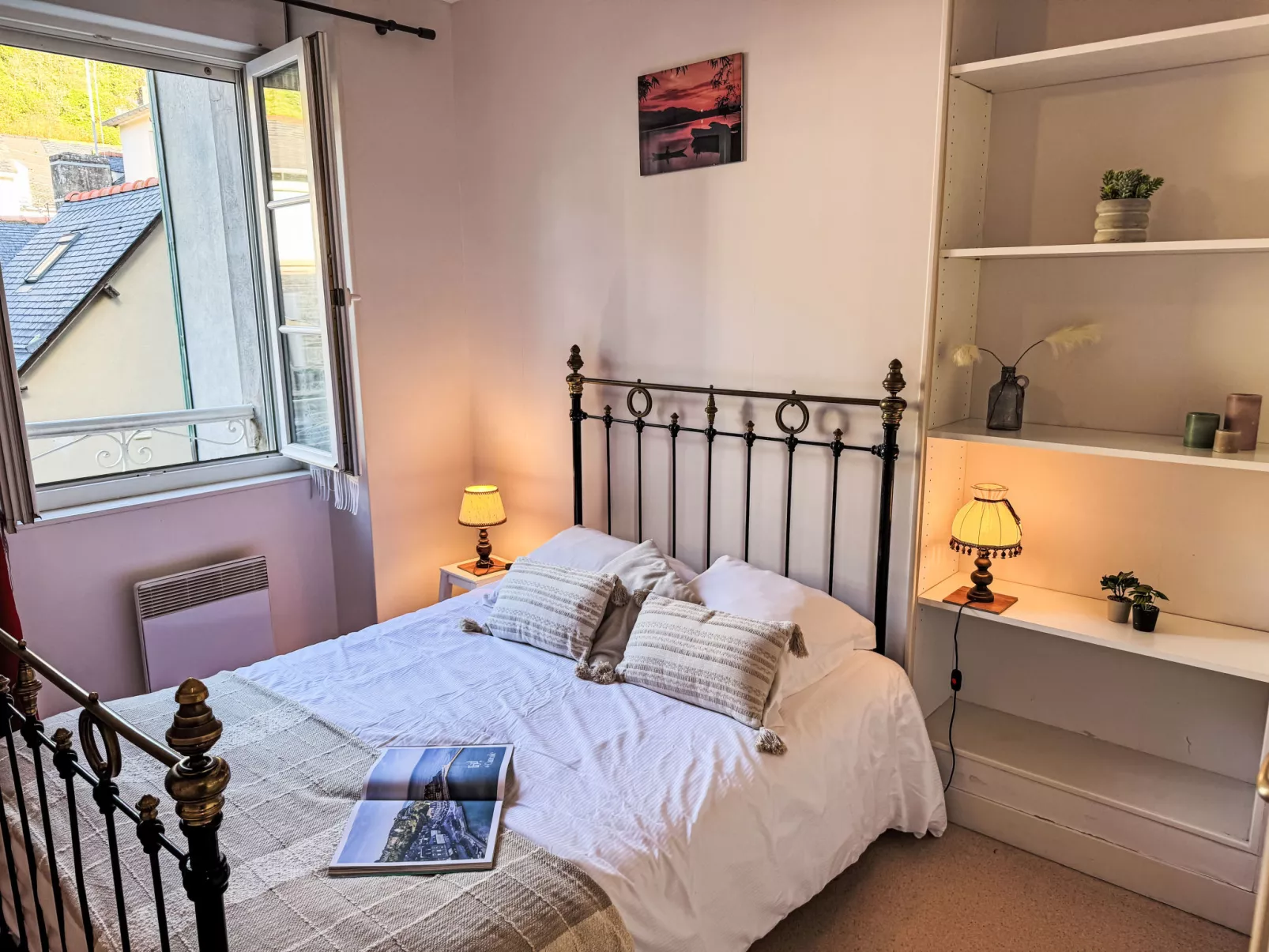 Le Vieux Port-Drinnen