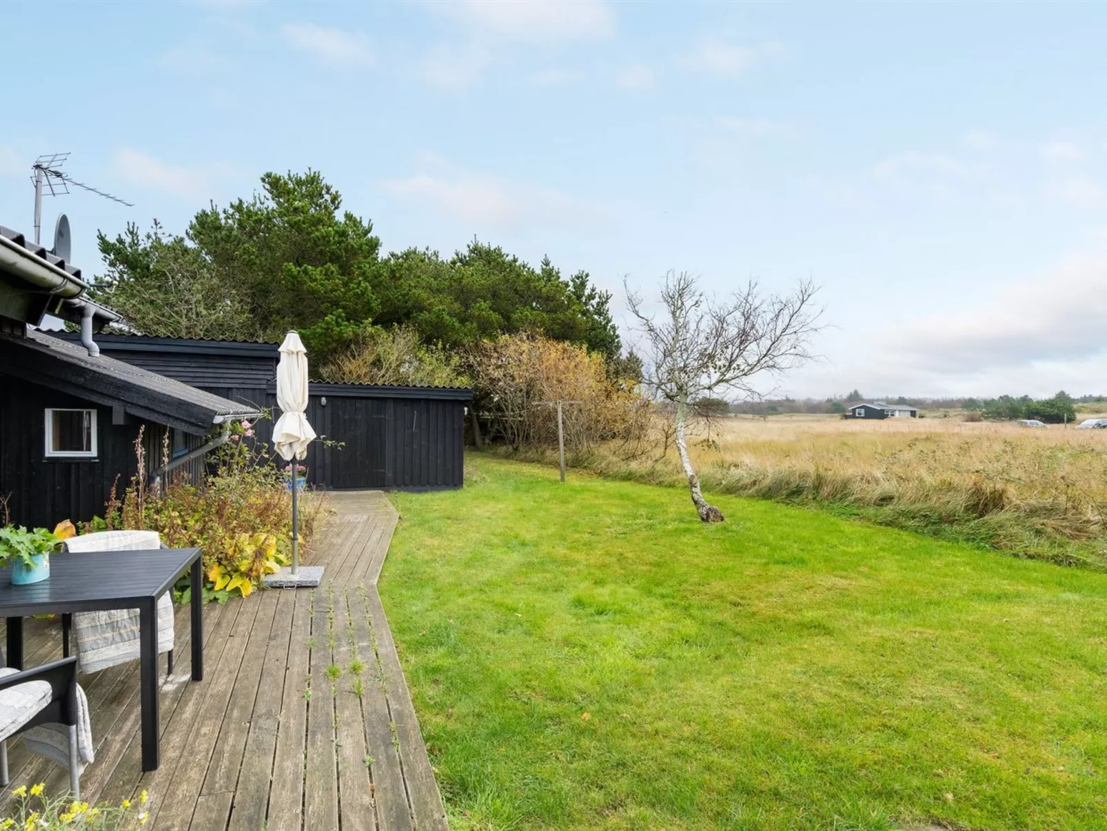 "Øgrim" - 204m from the sea-Outside