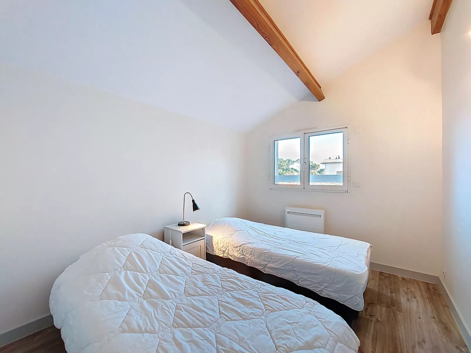 La Grande Côte-Inside