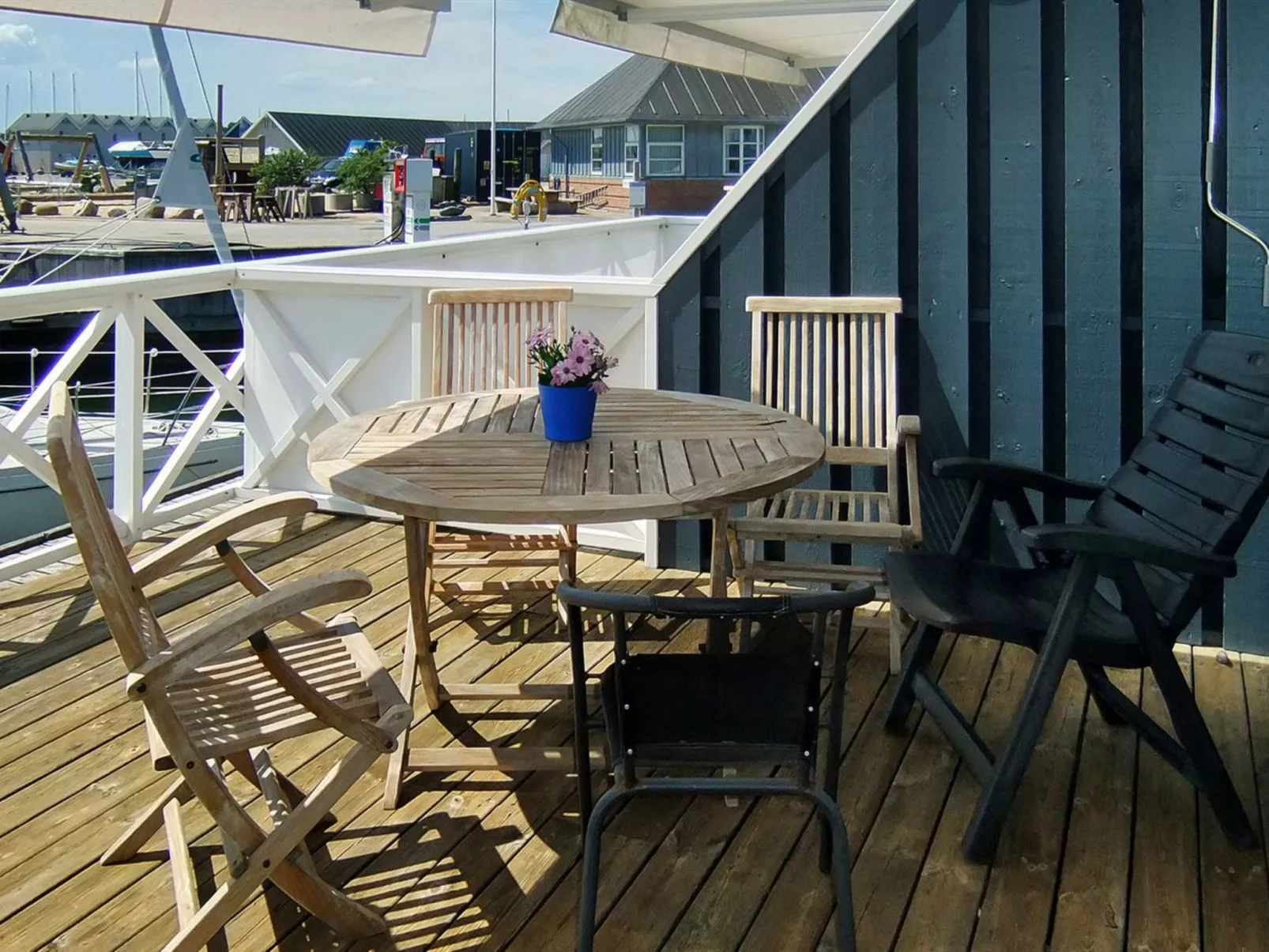 "Knud" - 2m from the sea-Dehors