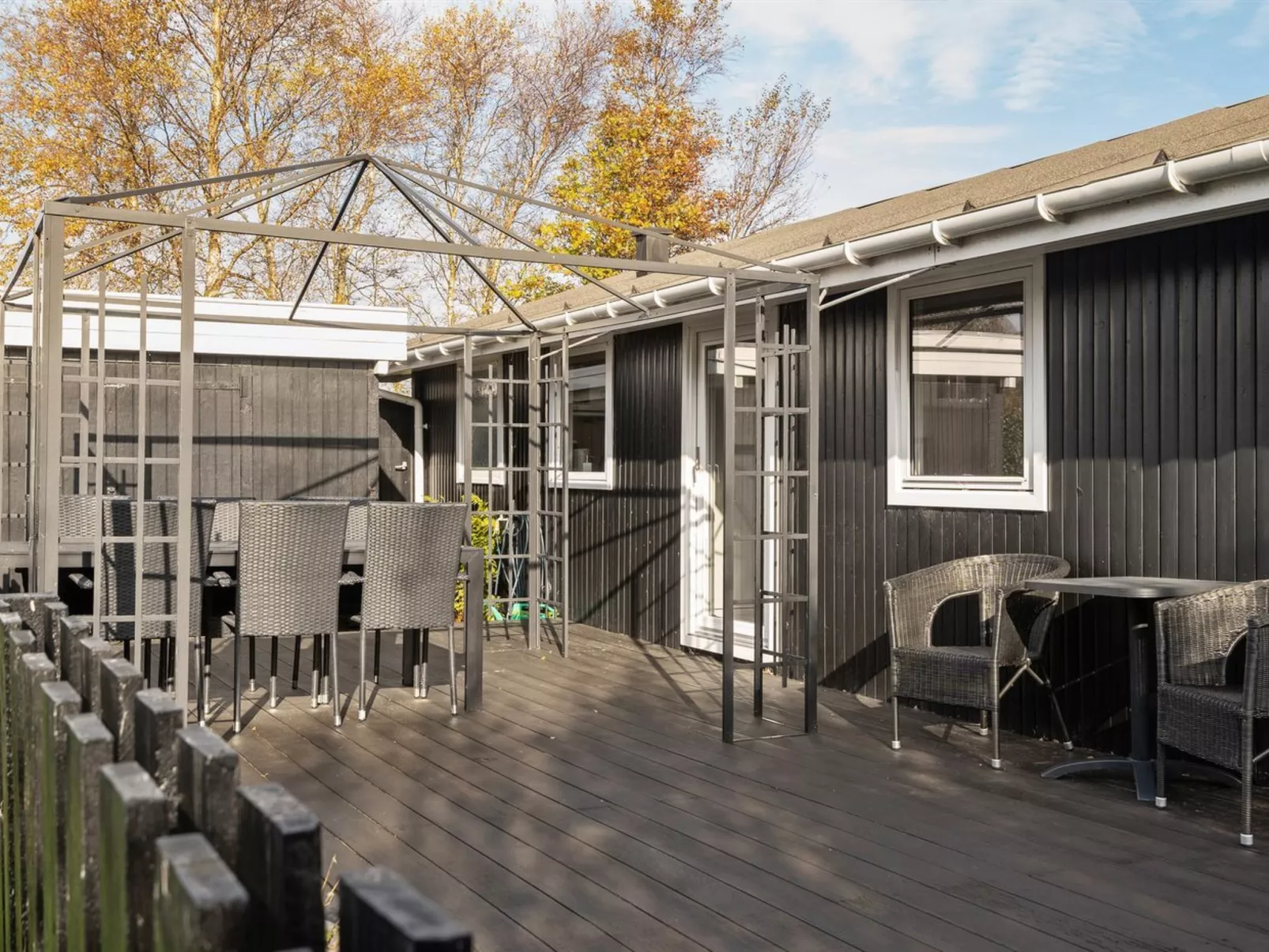 "Gisa" -  from the sea-Outside