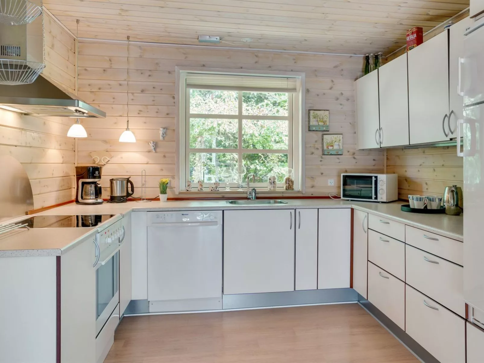 "Tian" -  from the sea-Inside