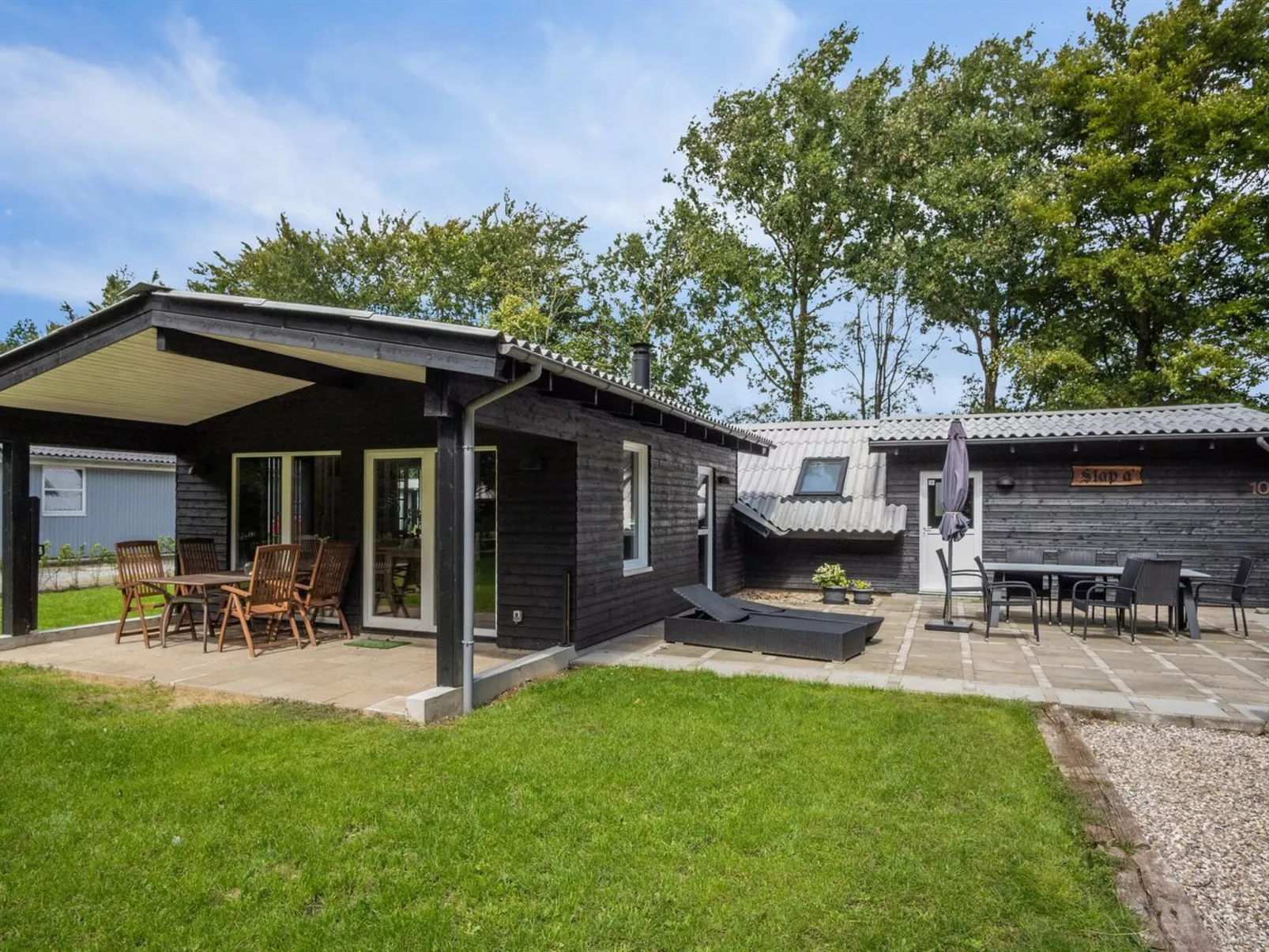 "Hedwig" - 30km from the sea-Draußen