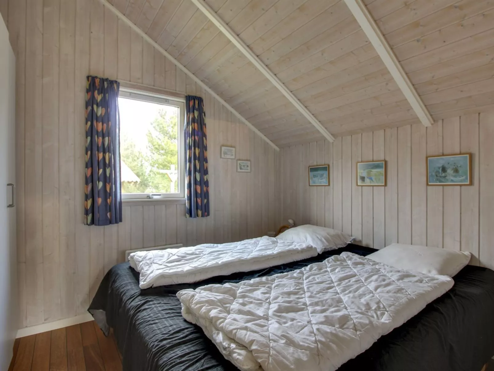 "Eline" - 1.5km from the sea-Inside