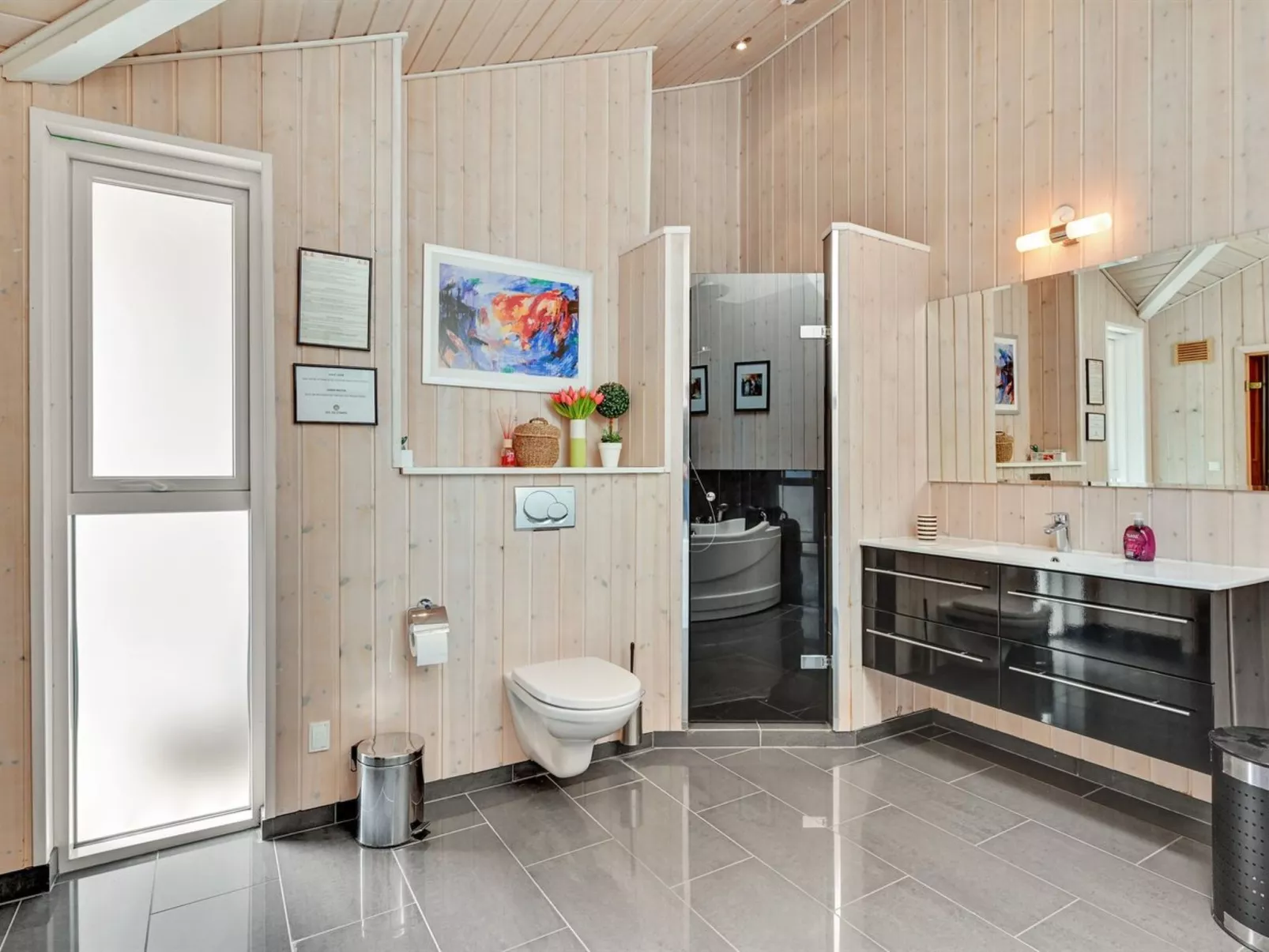 "Nahel" - 150m to the fjord-Inside