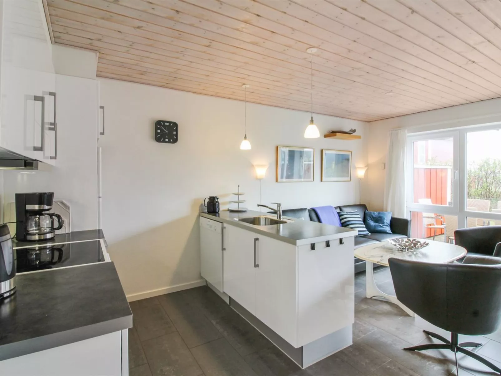 "Aghi" - 800m from the sea-Drinnen