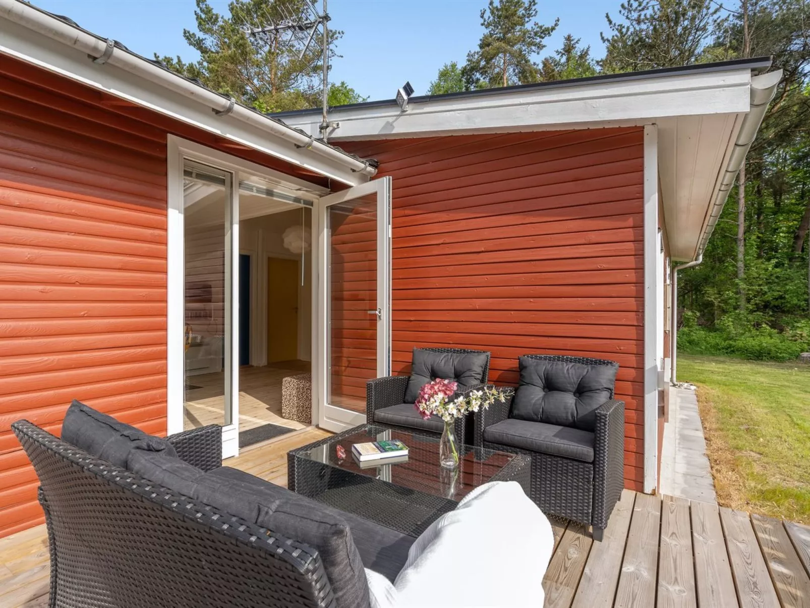 "Mainio" - 800m from the sea-Outside