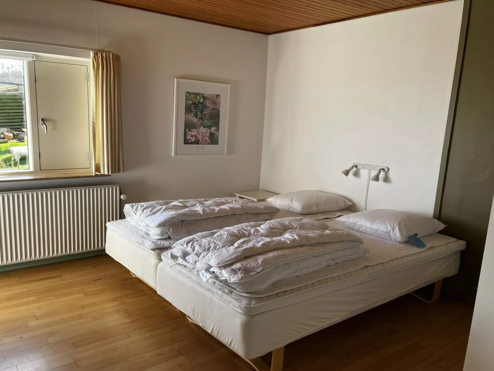 "Edithe" - 250m from the sea-Inside