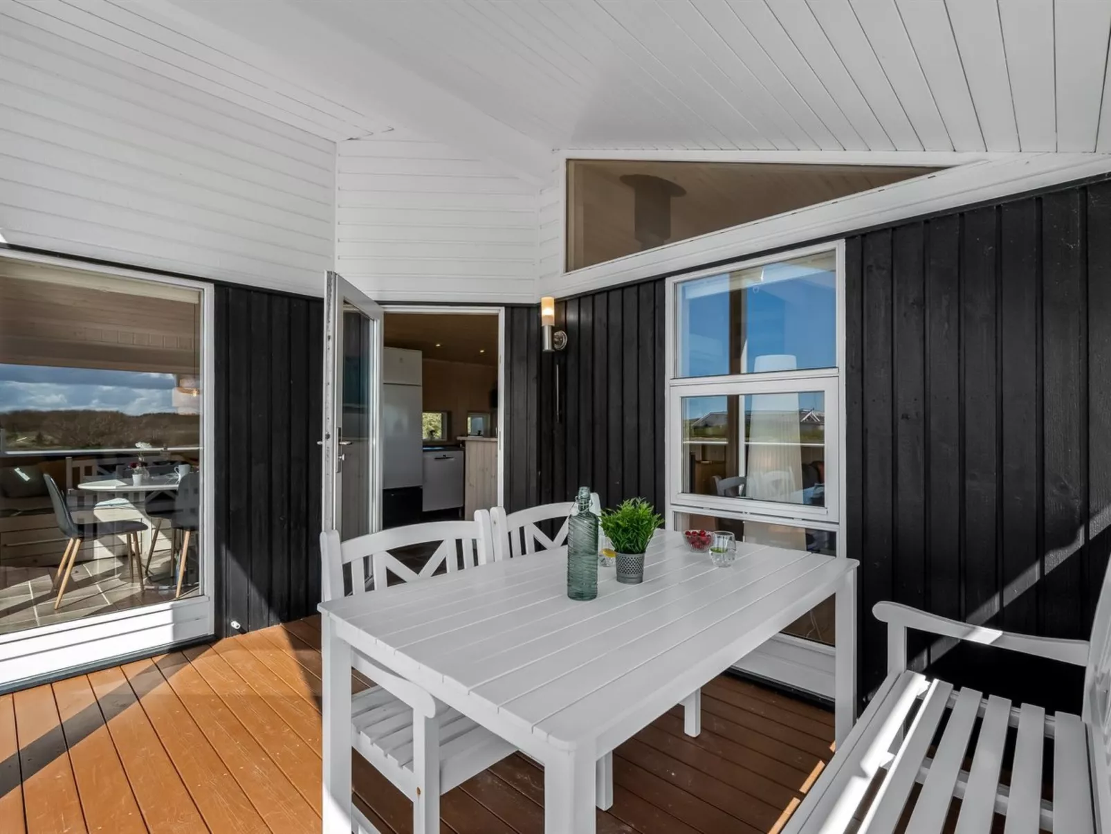 "Floriana" - 650m from the sea-Draußen