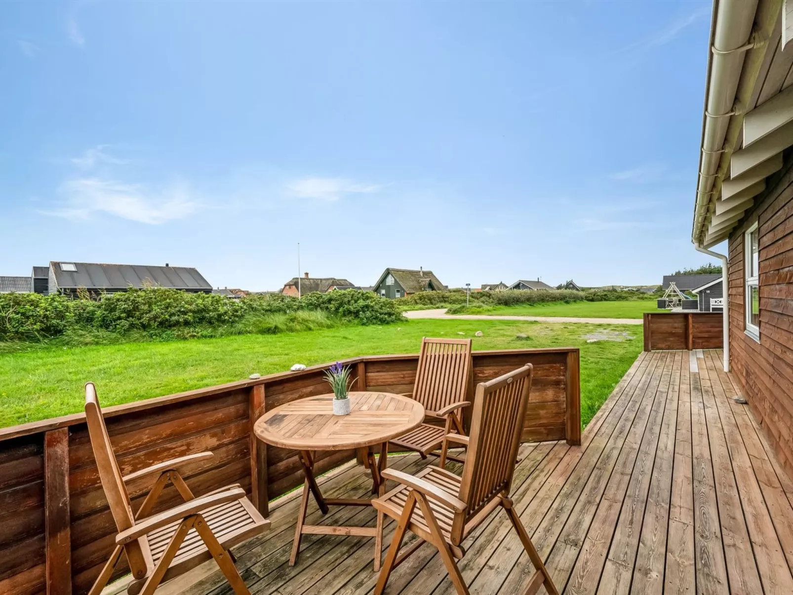 "Erland" - 500m from the sea-Outside