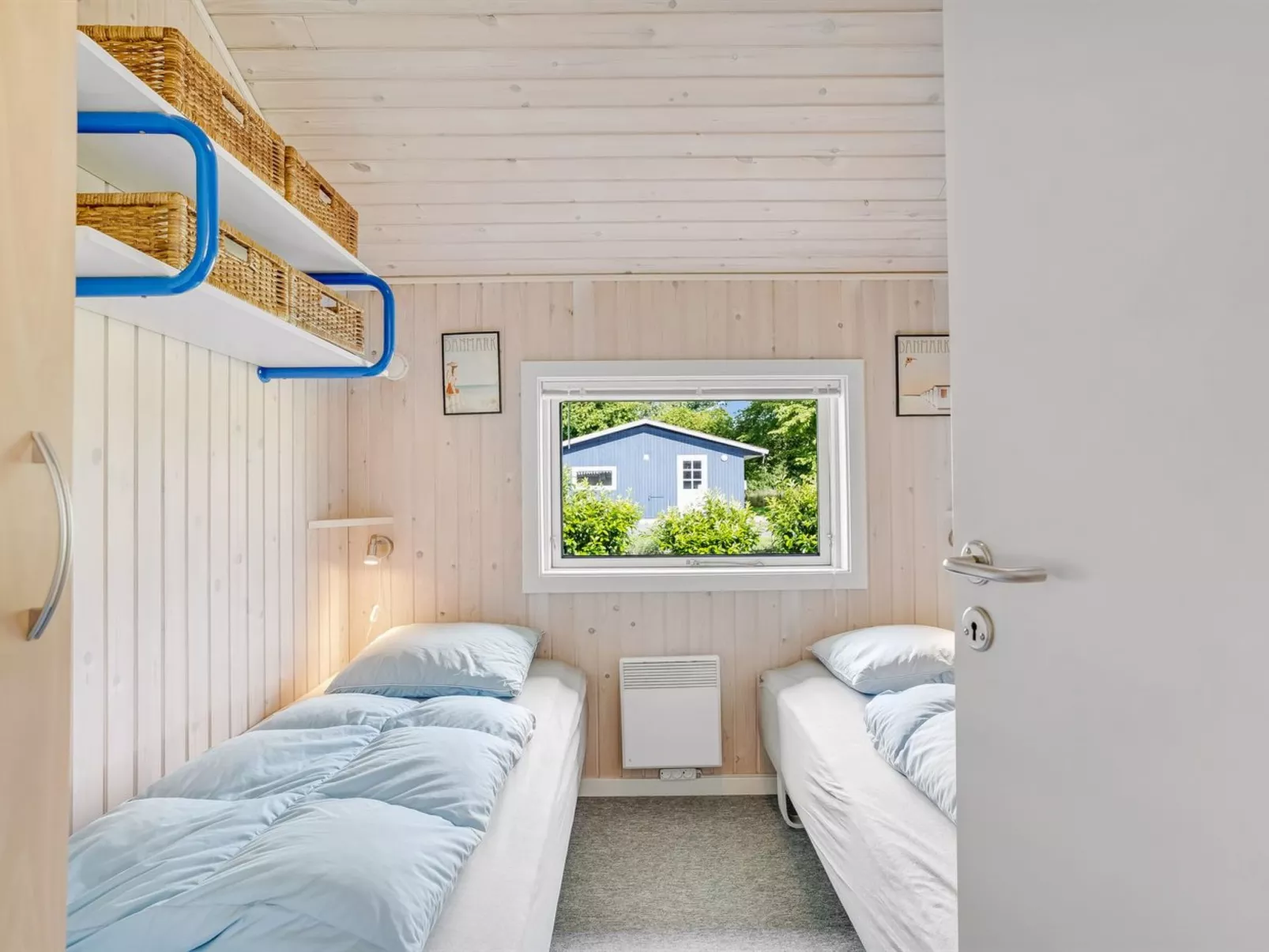 "Truls" - 800m from the sea-Inside