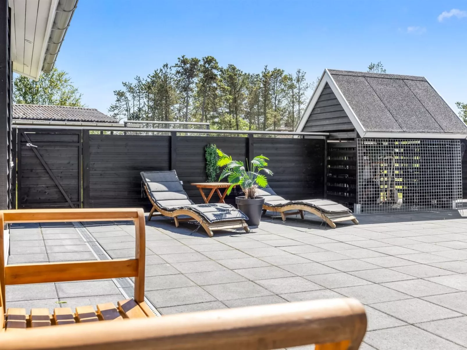 "Erna" - 400m from the sea-Dehors