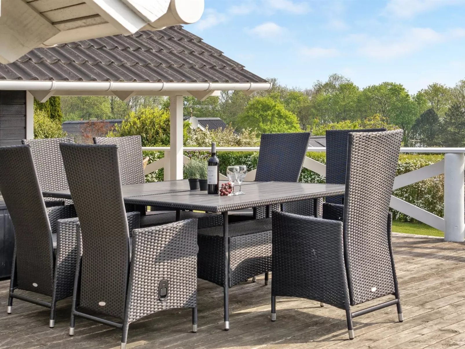 "Annvy" - 200m from the sea-Outside