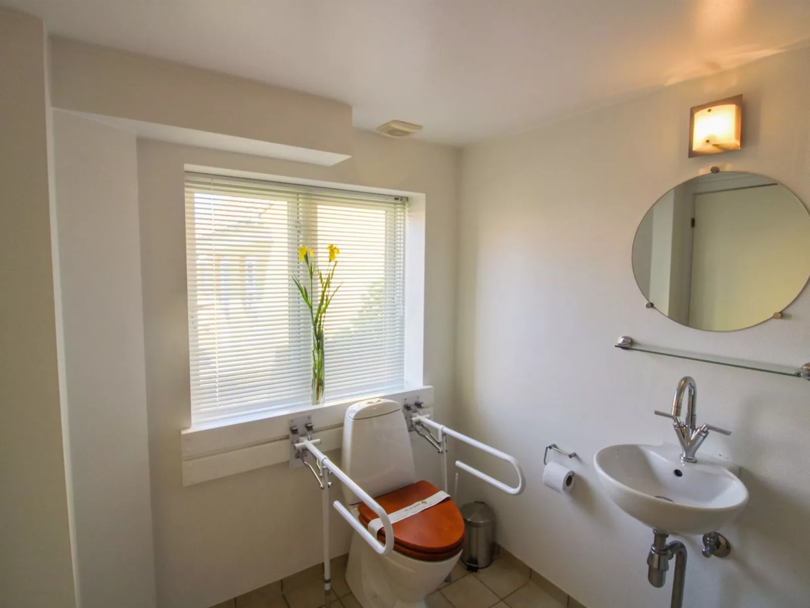 "Thyrne" - 500m from the sea-Dedans