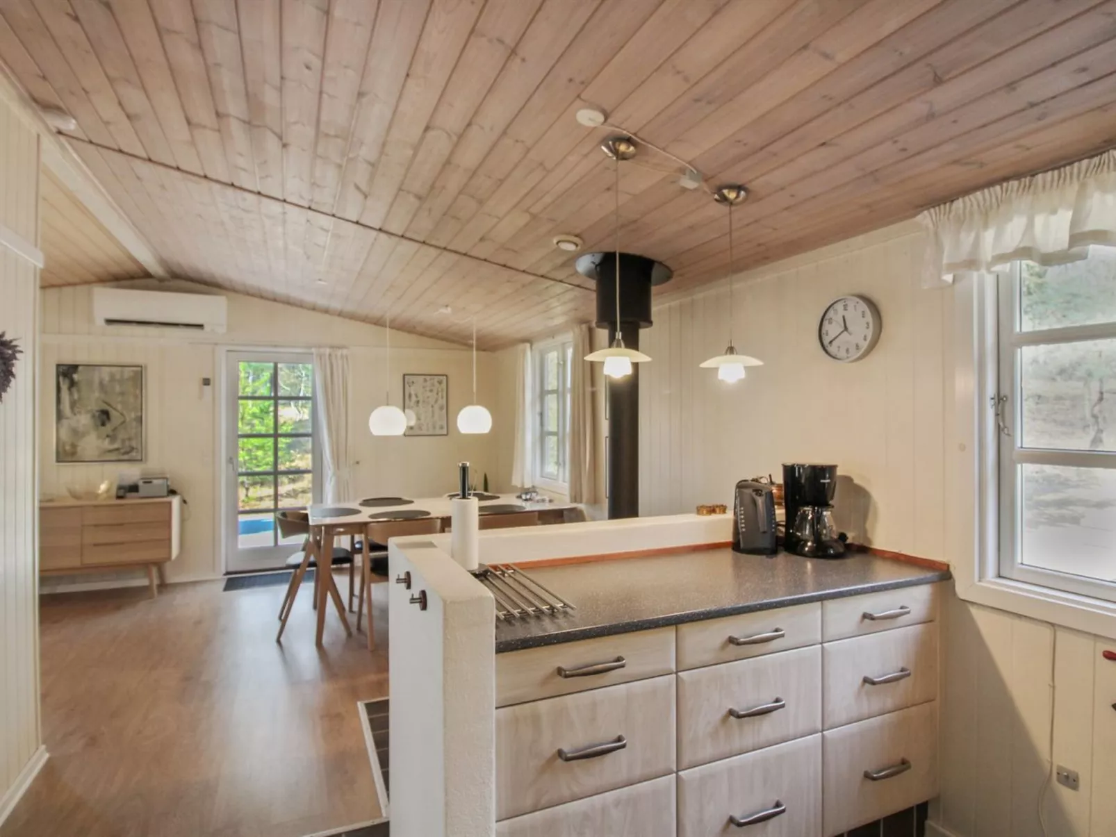 "Zeytun" - 800m from the sea-Dedans