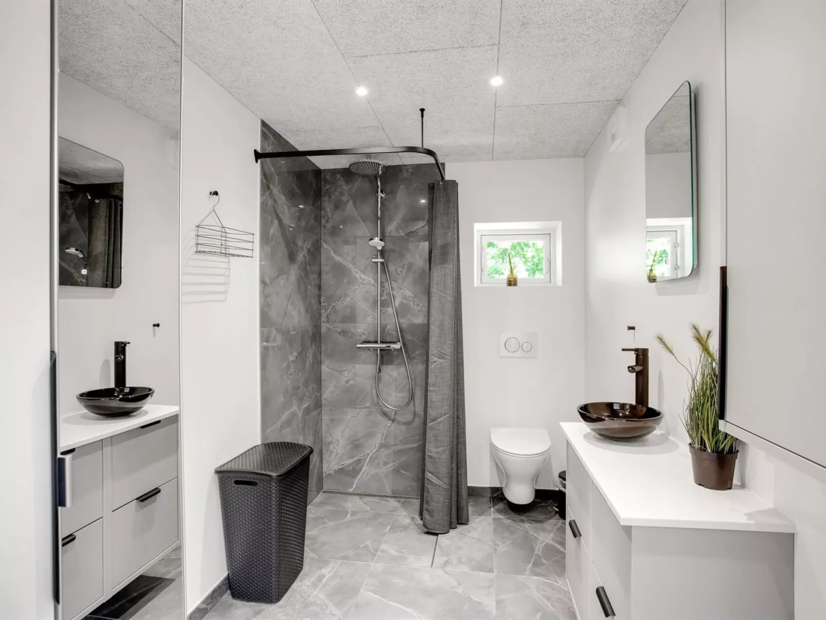 "Maik" - 1.5km from the sea-Inside