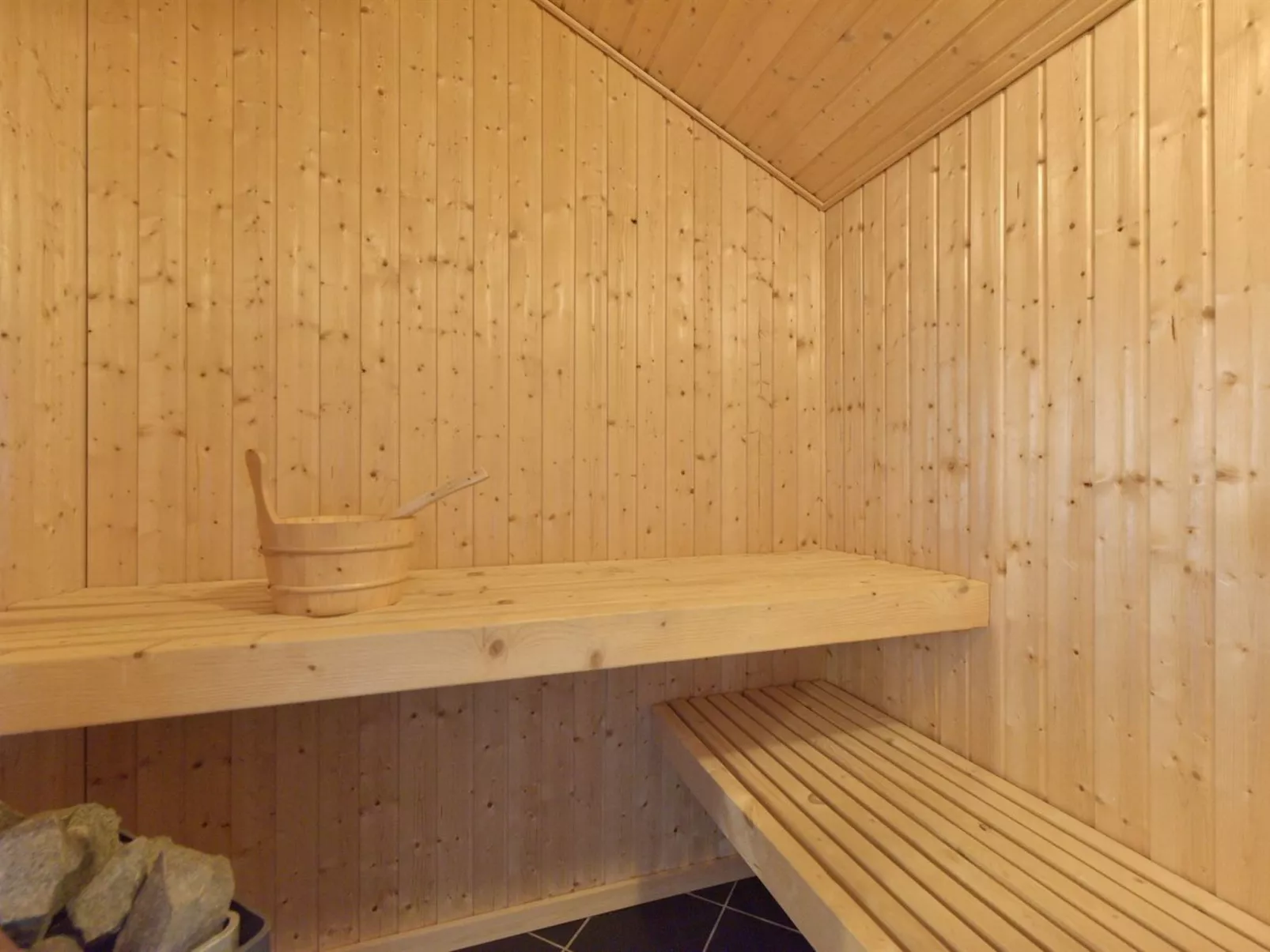 "Harth" - 700m to the fjord-Dedans