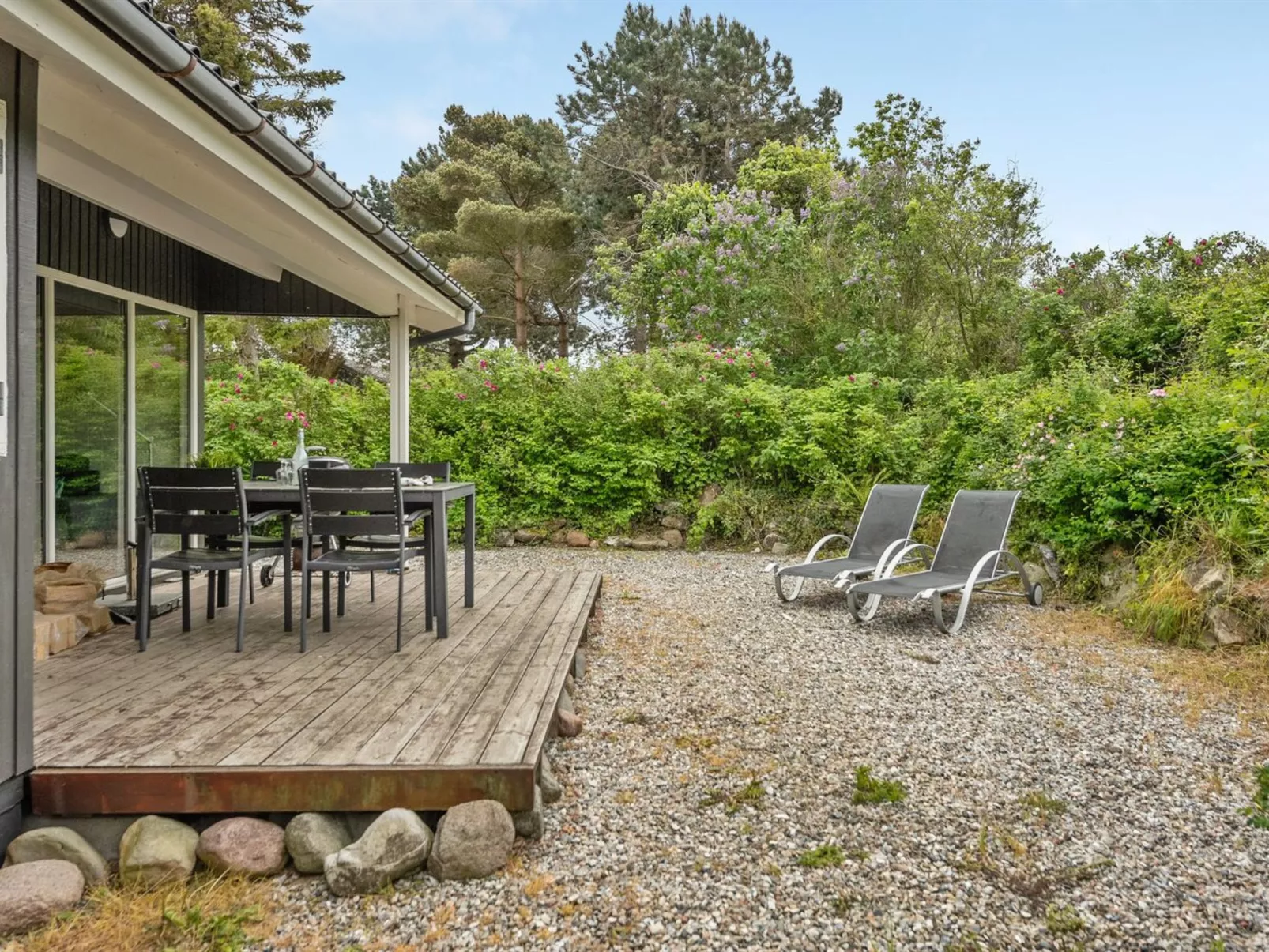 "Jenny" - 140m from the sea-Outside