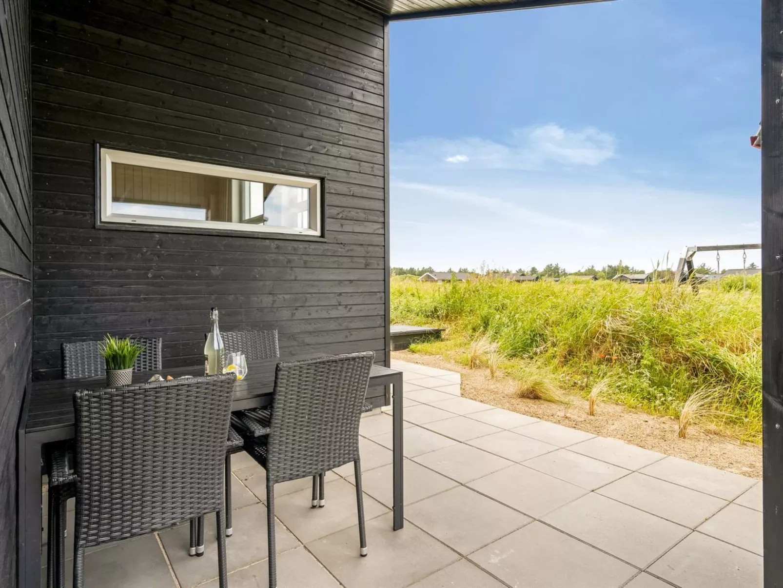 "Grith" - 1km from the sea-Outside