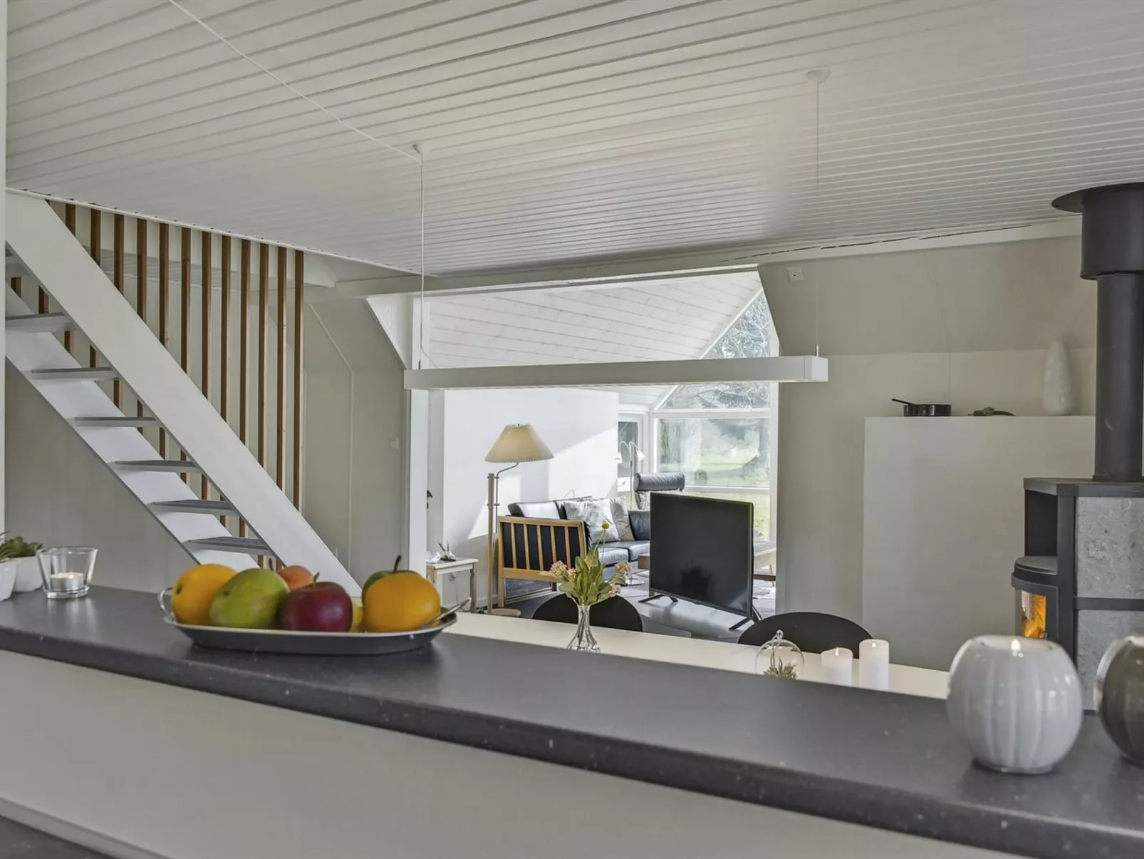 "Alard" - 300m to the fjord-Dedans