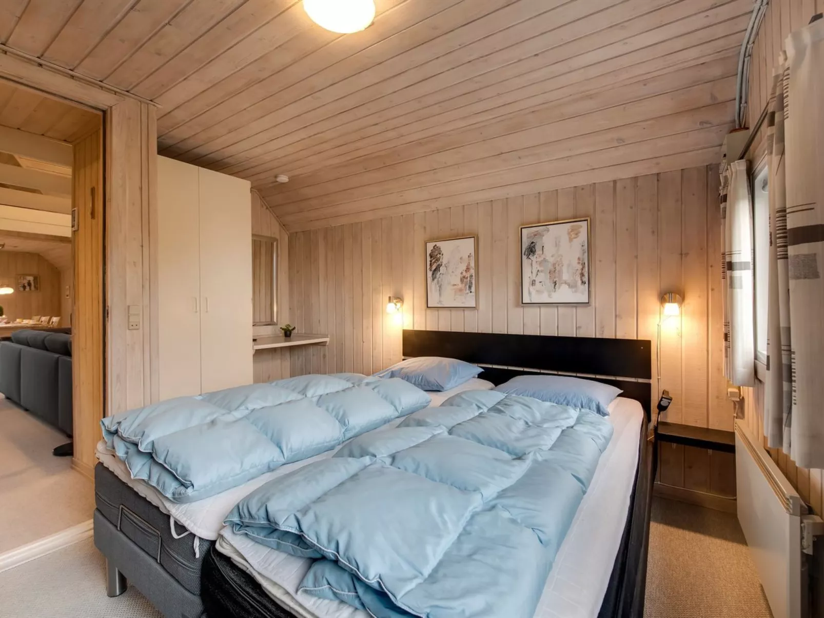 "Patrik" - 1.4km from the sea-Inside