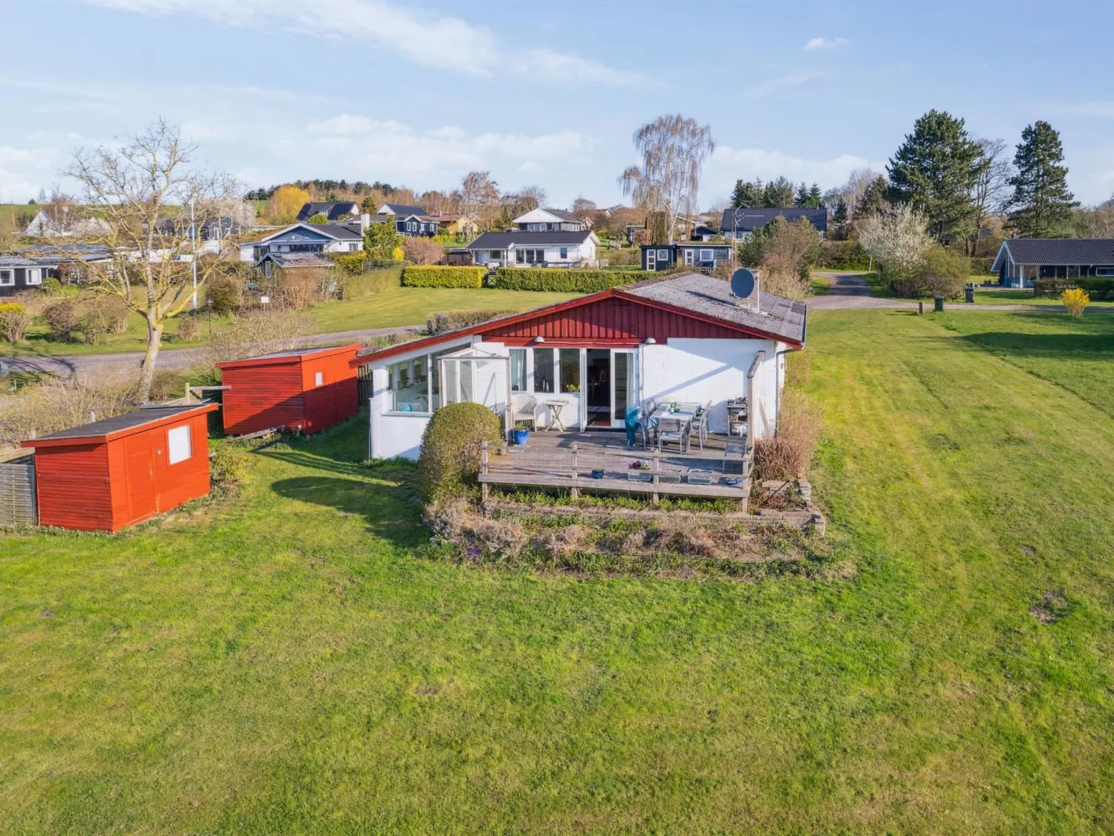 "Velika" - 25m to the fjord-Outside