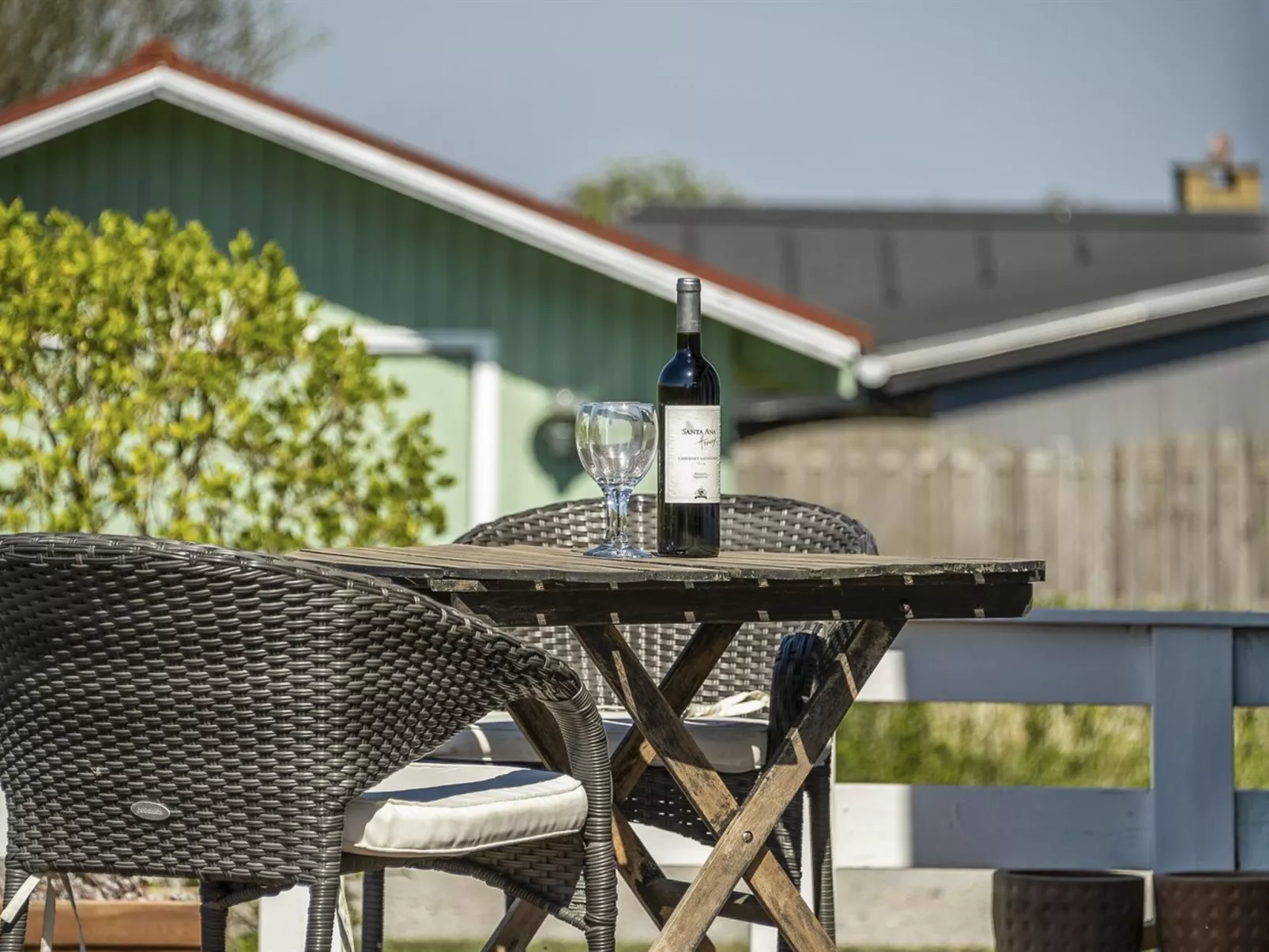 "Ylvie" - 150m from the sea-Draußen