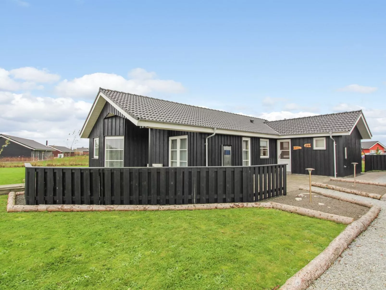 "Saara" - 700m to the fjord-Draußen