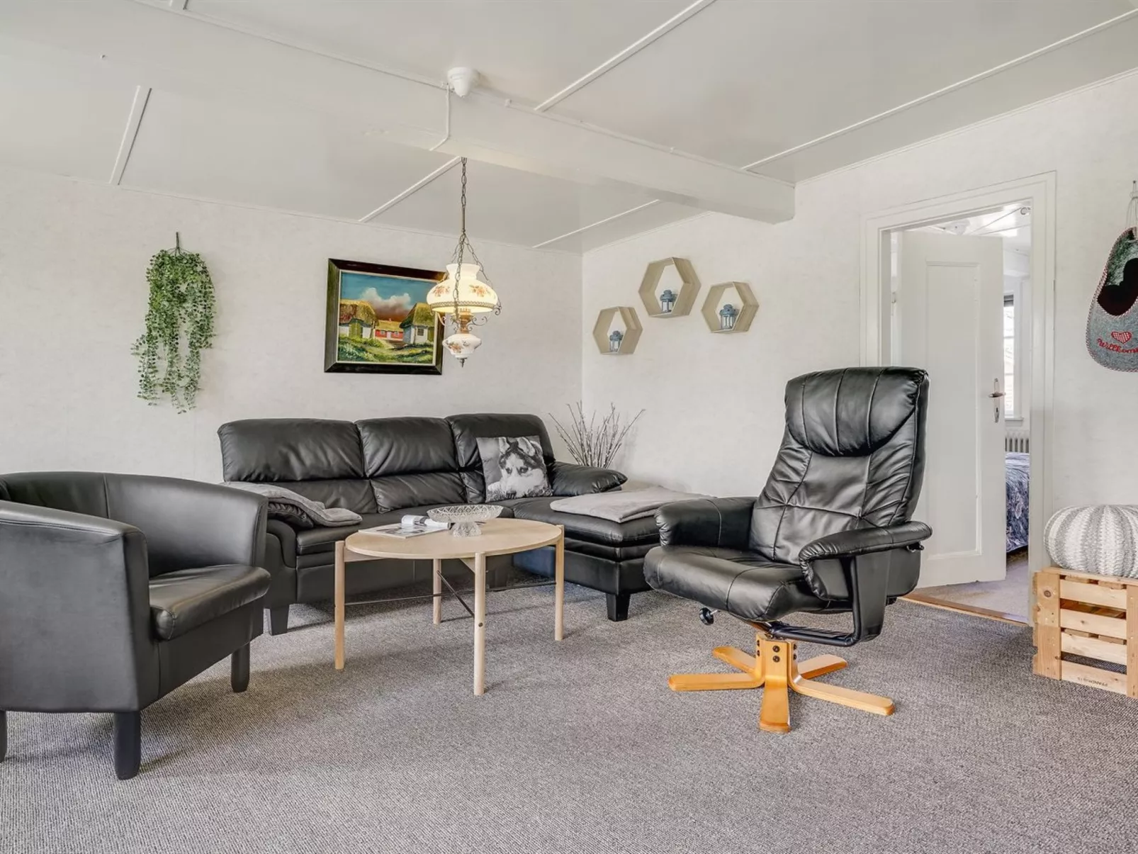 "Inda" - 10km from the sea-Dedans