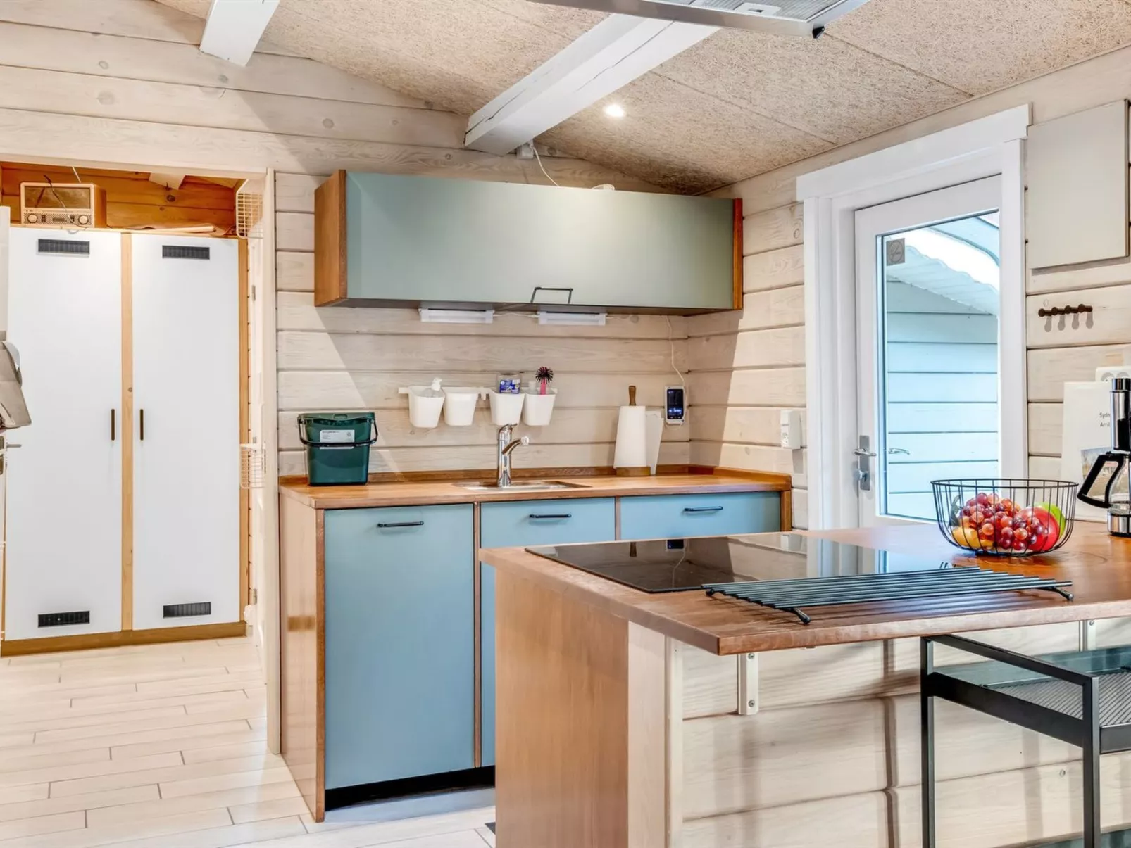 "Eckhart" - 30km from the sea-Inside