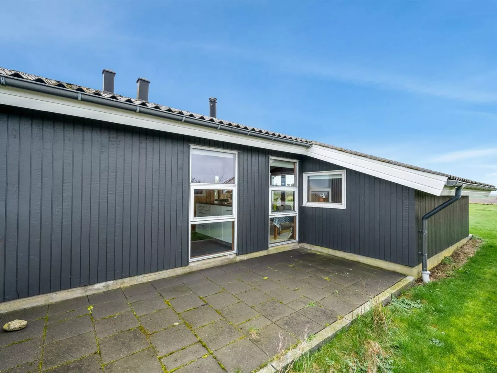 "Tanea" - 700m to the fjord-Draußen