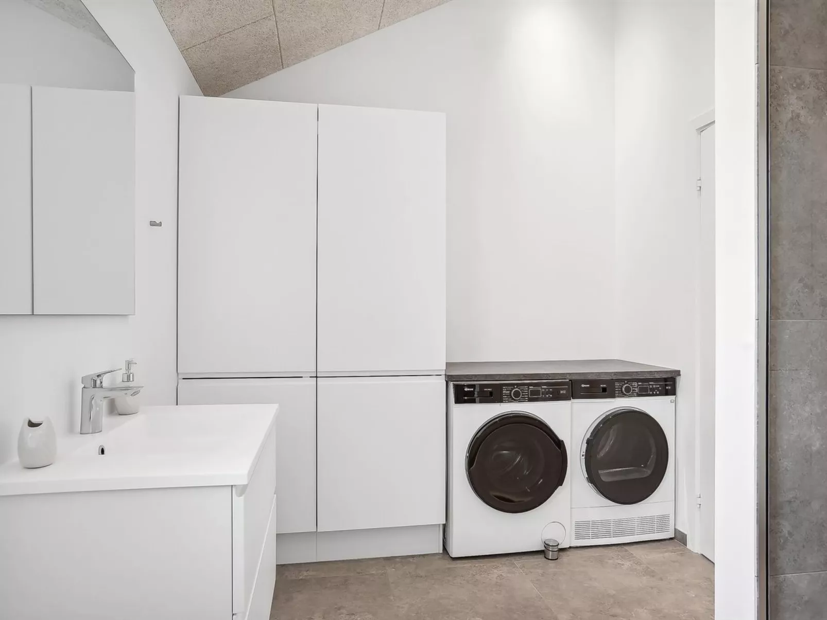 "Fredrika" - 1.5km from the sea-Inside