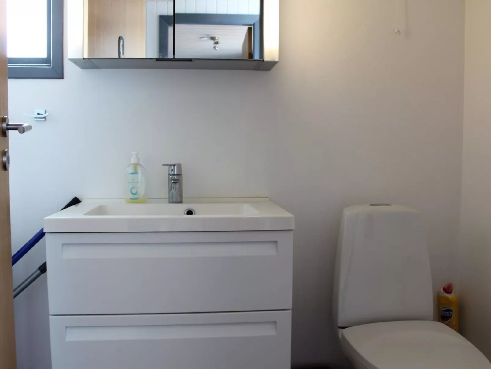 "Jannik" - 300m from the sea-Inside