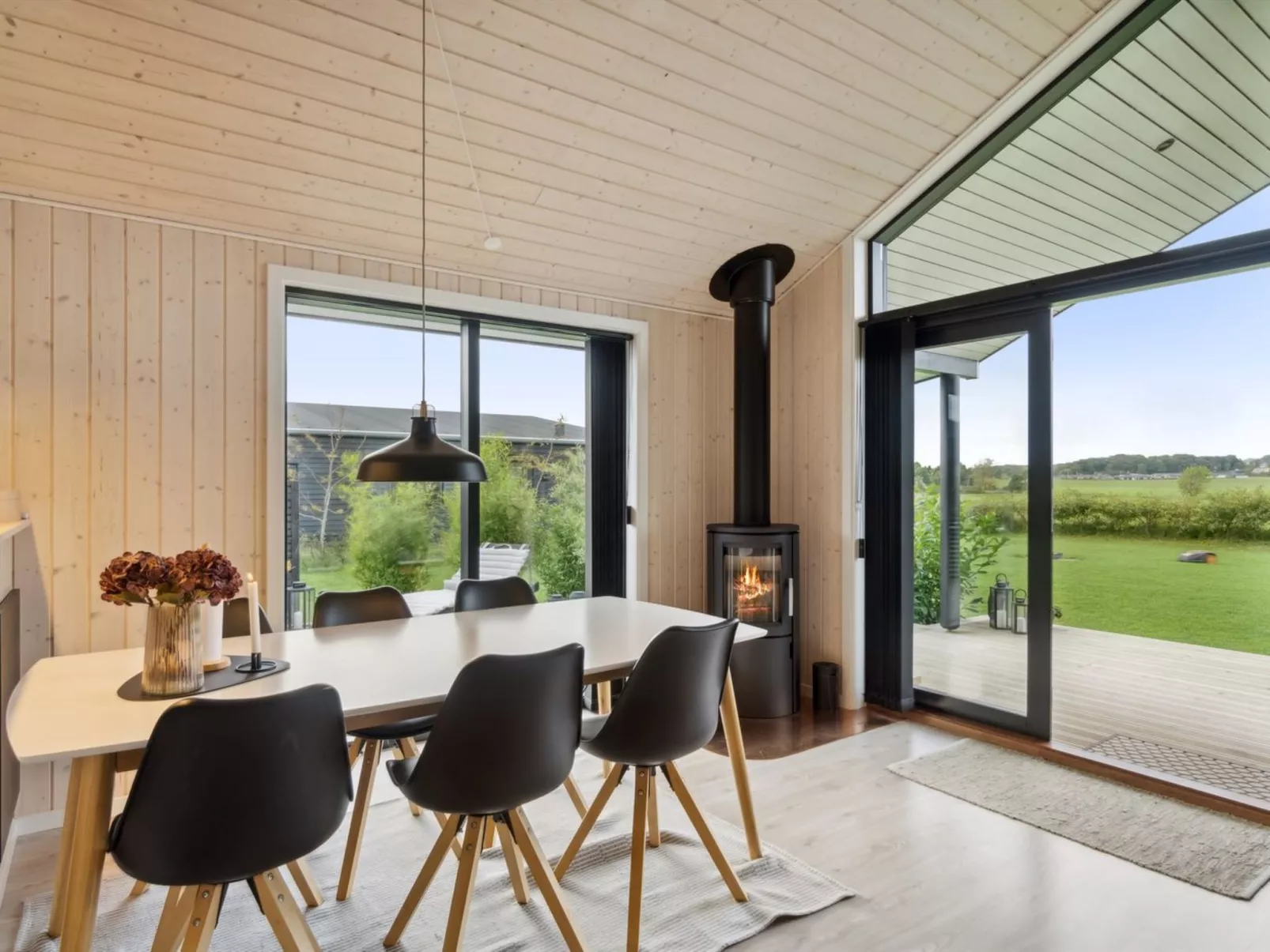 "Brothir" - 500m from the sea-Inside