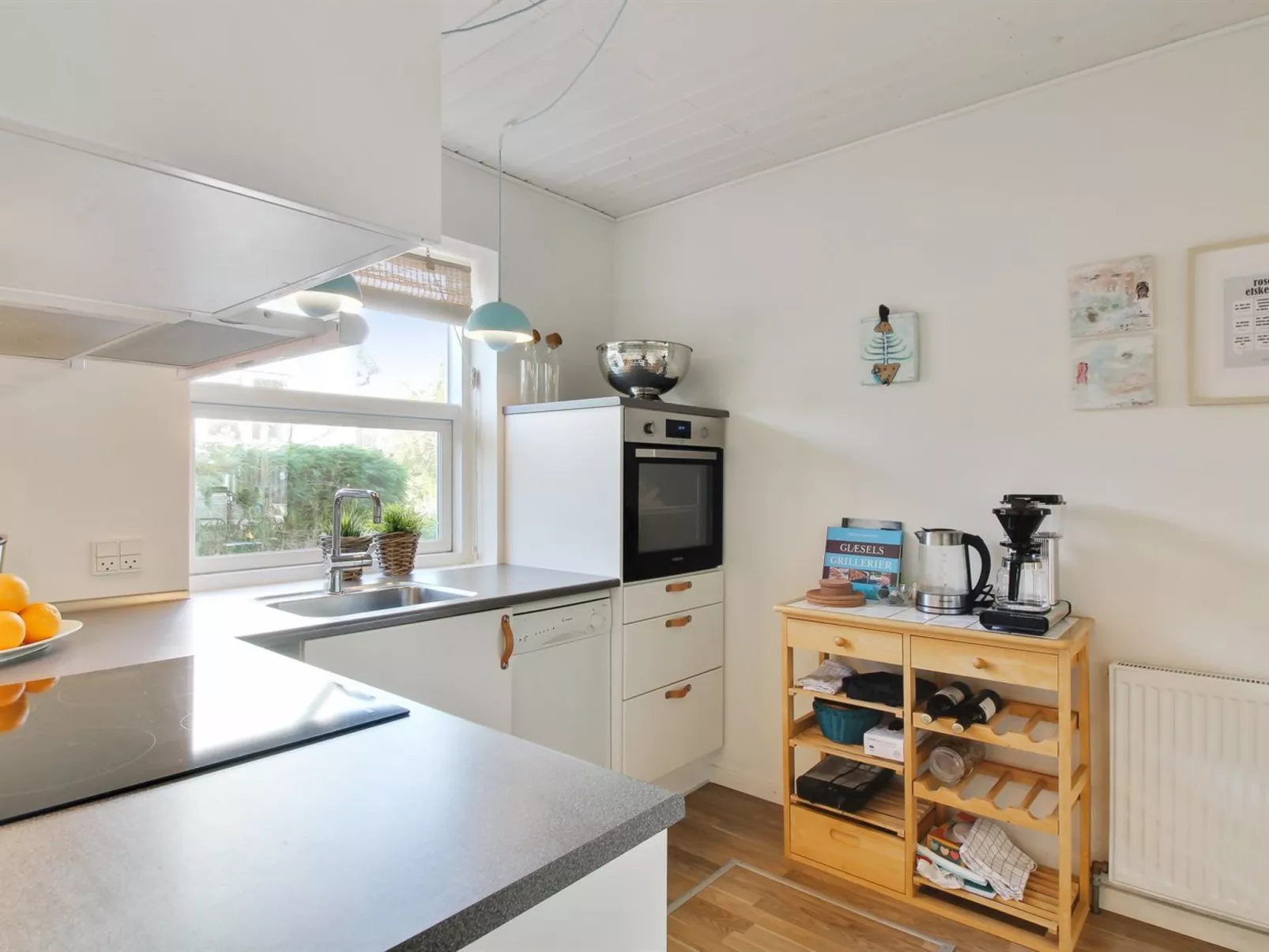 "Thorgny" - 900m from the sea-Inside