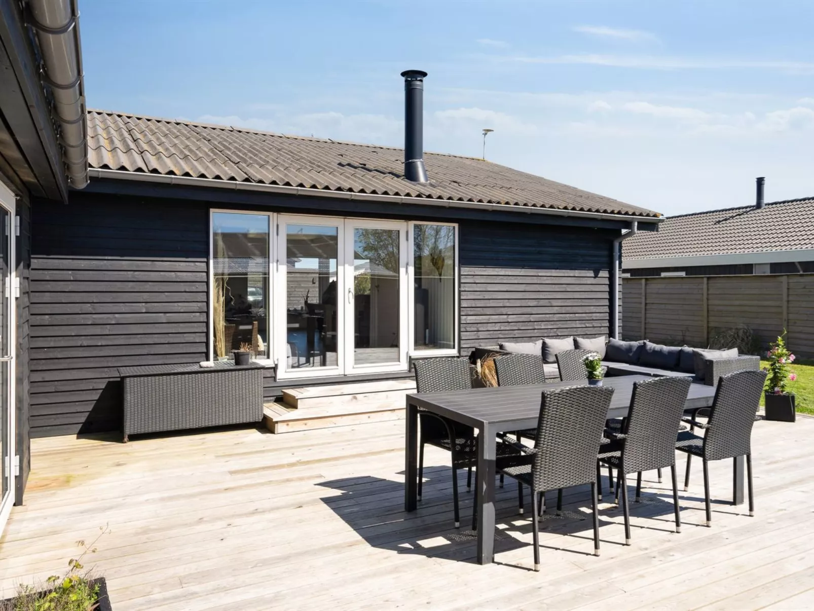 "Elisabeta" - 60m from the sea-Outside