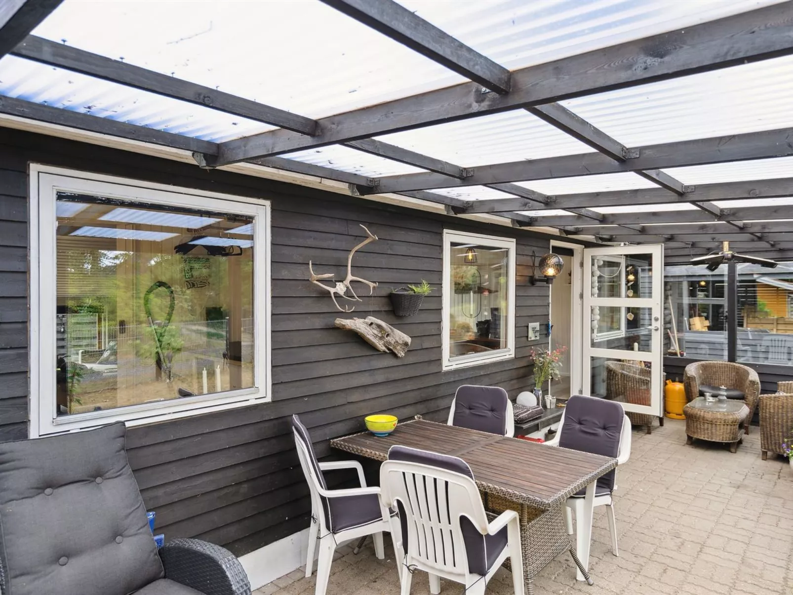 "Tjarven" - 300m from the sea-Outside