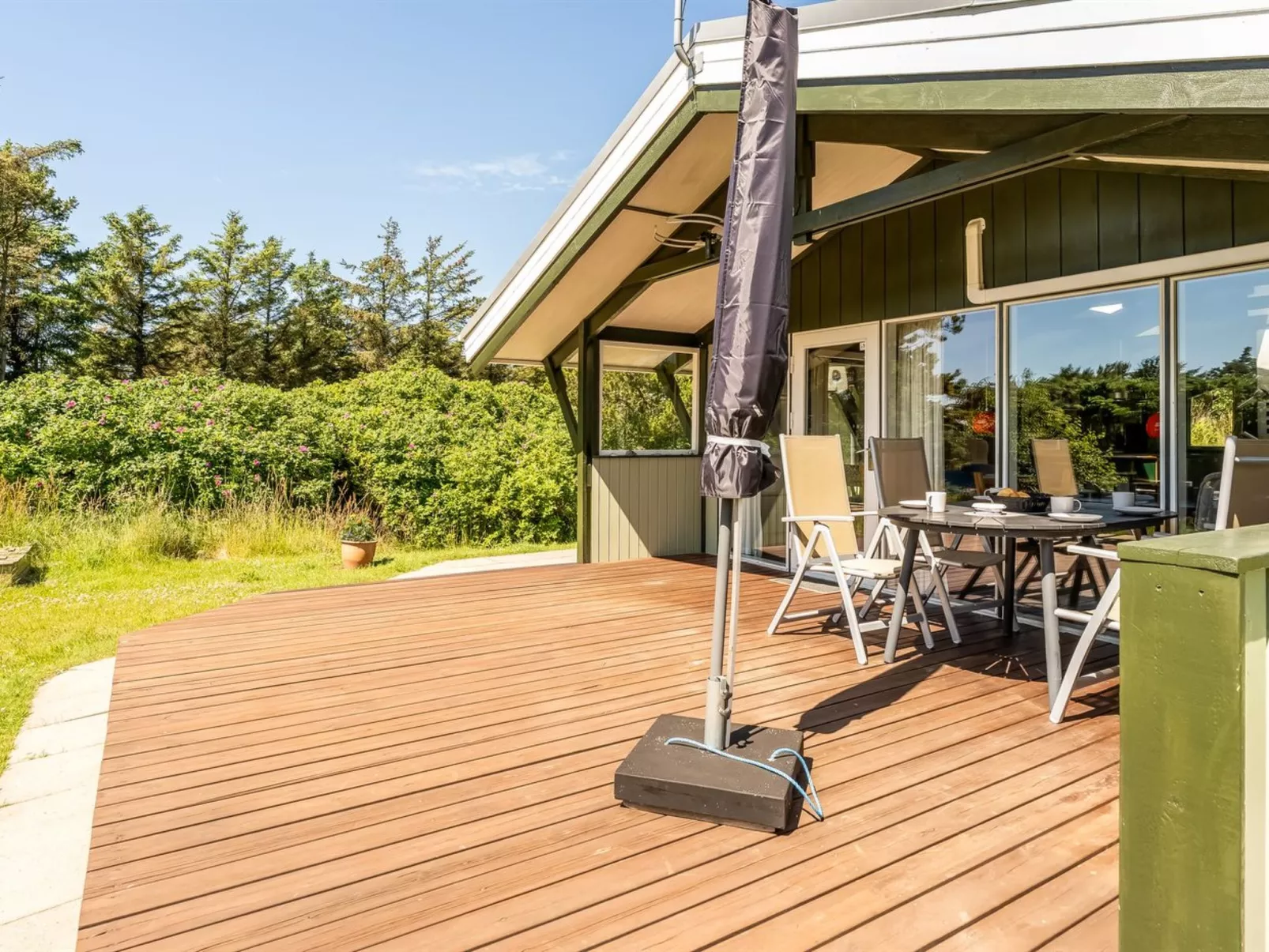 "Annesisse" - 450m from the sea-Draußen