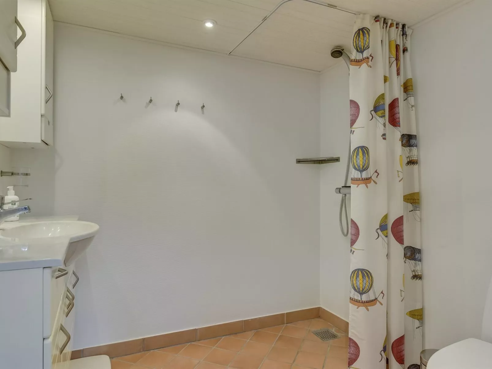 "Ayla" - 200m from the sea-Inside