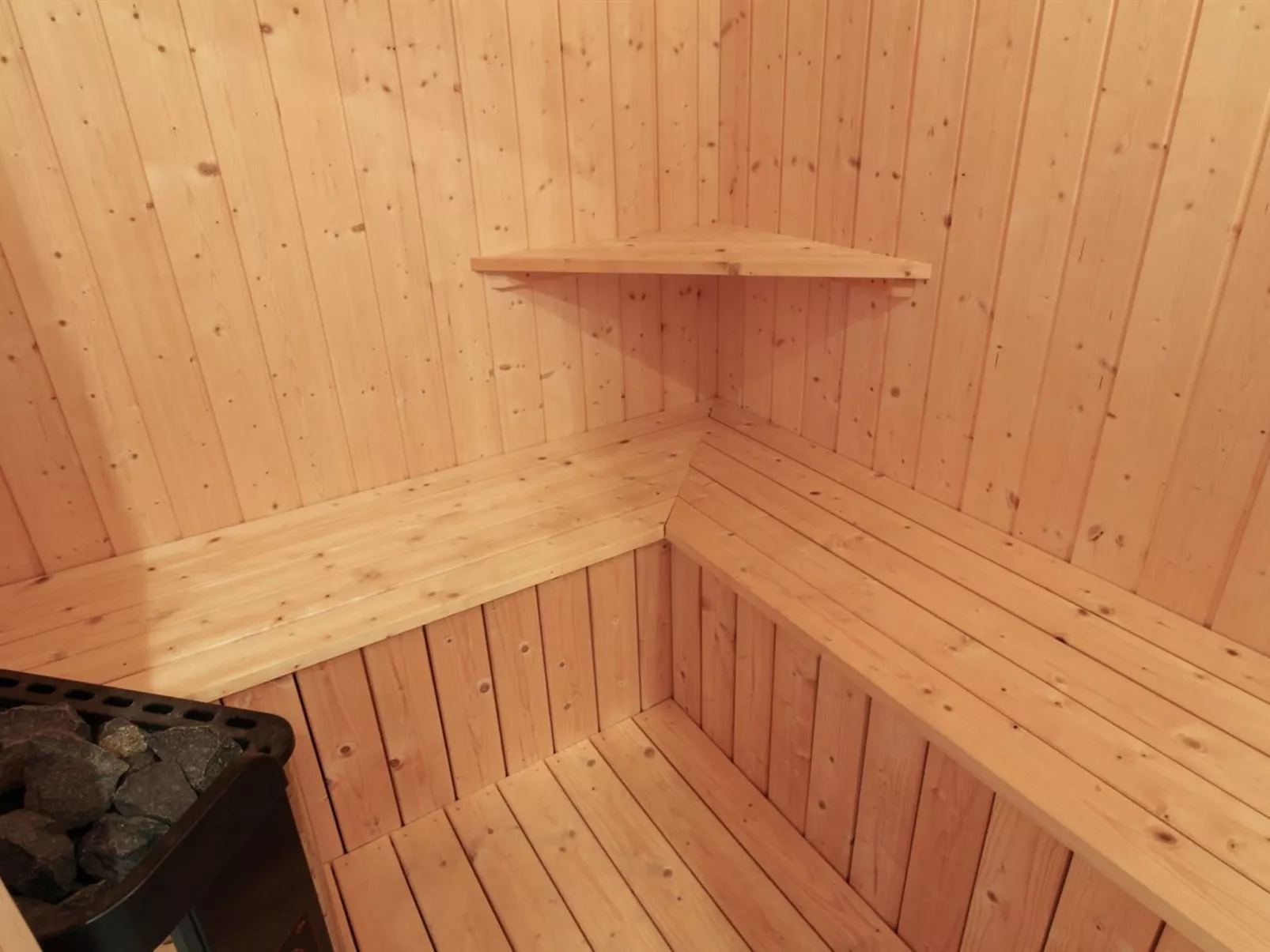 "Ilkka" - 400m from the sea-Inside