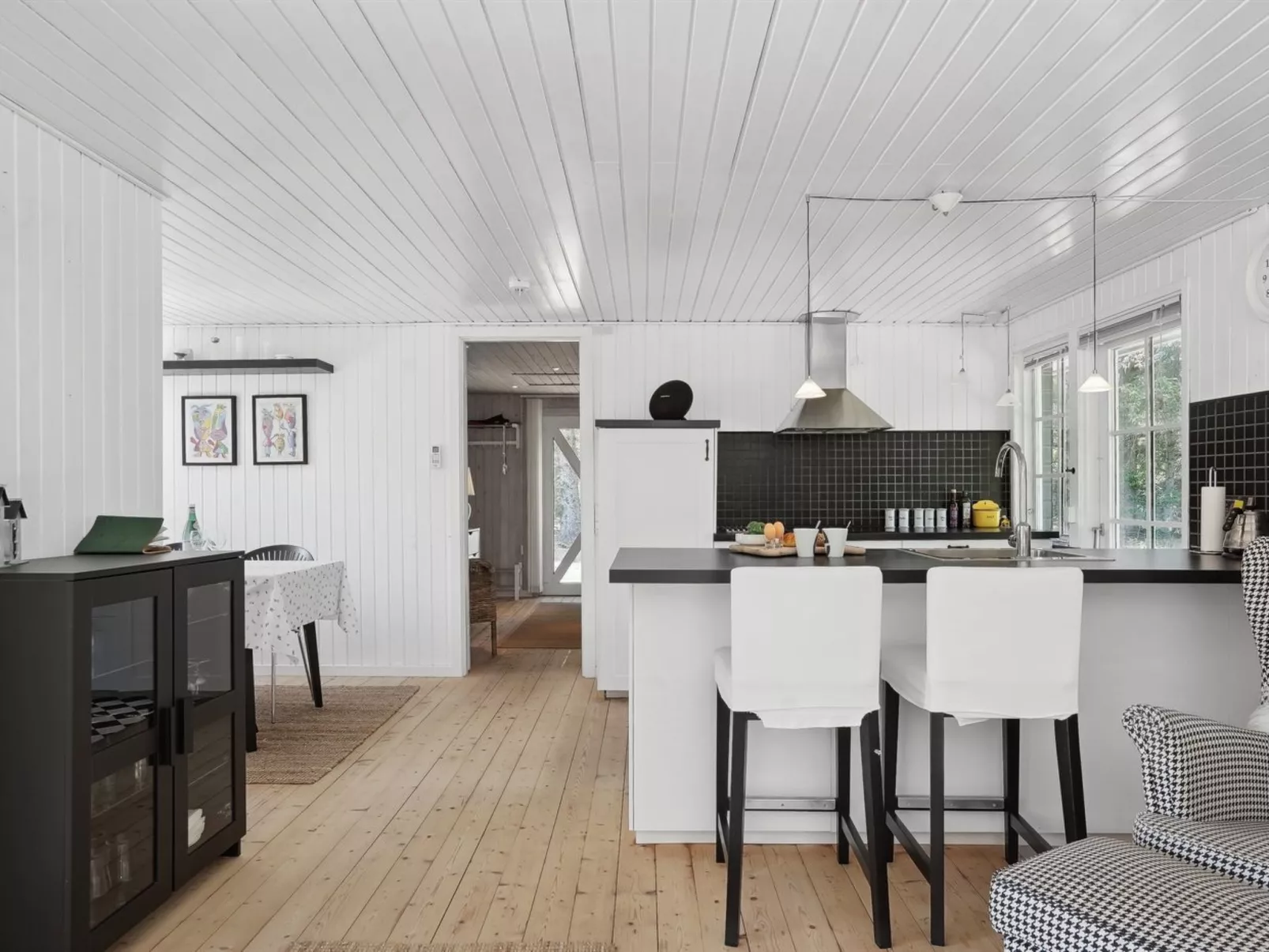 "Adser" - 600m from the sea-Dedans