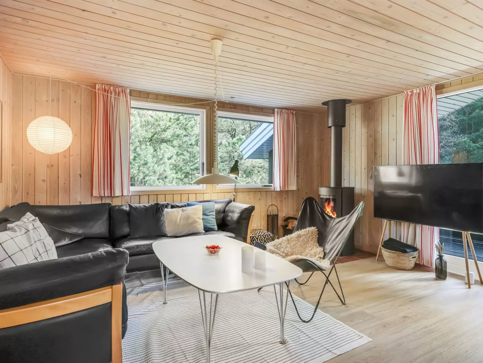 "Eriksine" - 1.9km from the sea-Inside