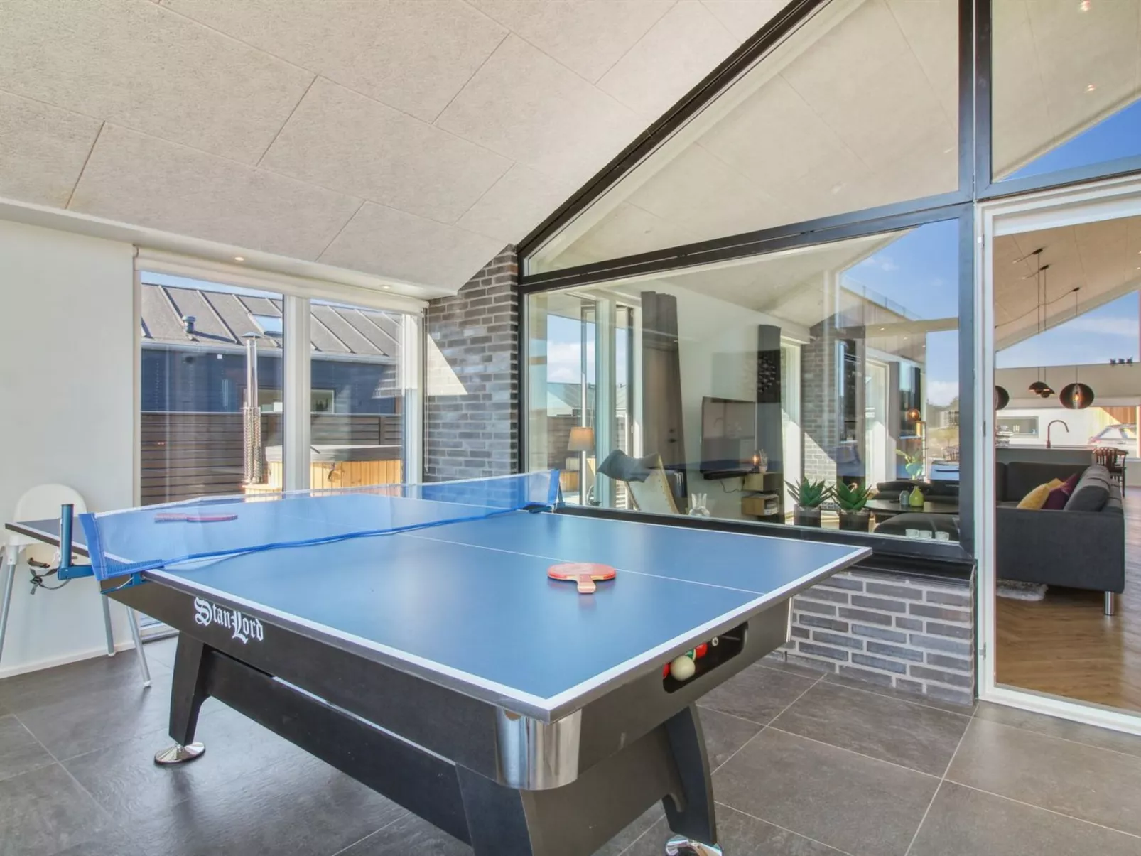 "Esme" - 400m from the sea-Inside