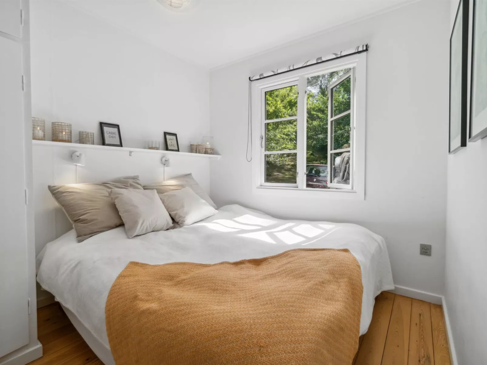 "Yasha" - 200m from the sea-Drinnen